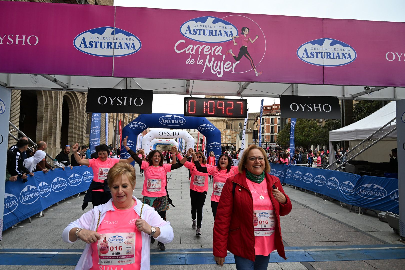 Todas las fotos de la Carrera de la Mujer de Zaragoza 2023. 7030