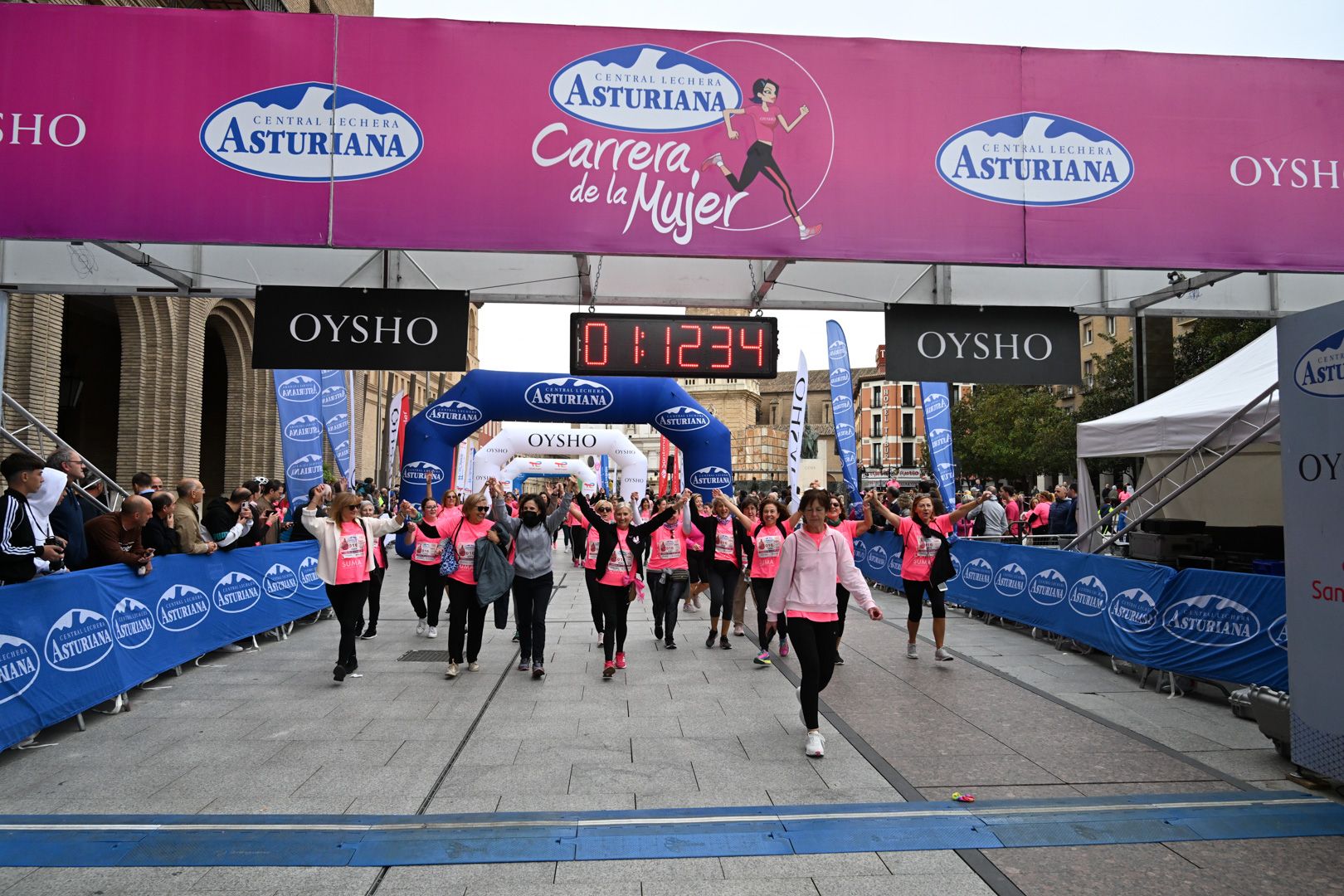 Todas las fotos de la Carrera de la Mujer de Zaragoza 2023. 7275