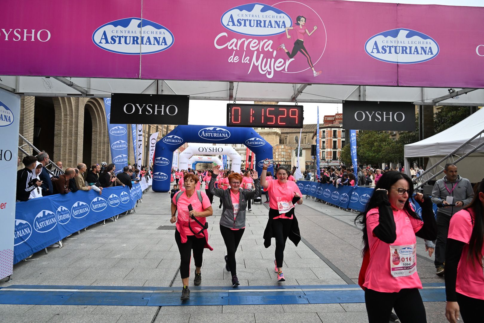 Todas las fotos de la Carrera de la Mujer de Zaragoza 2023. 7517