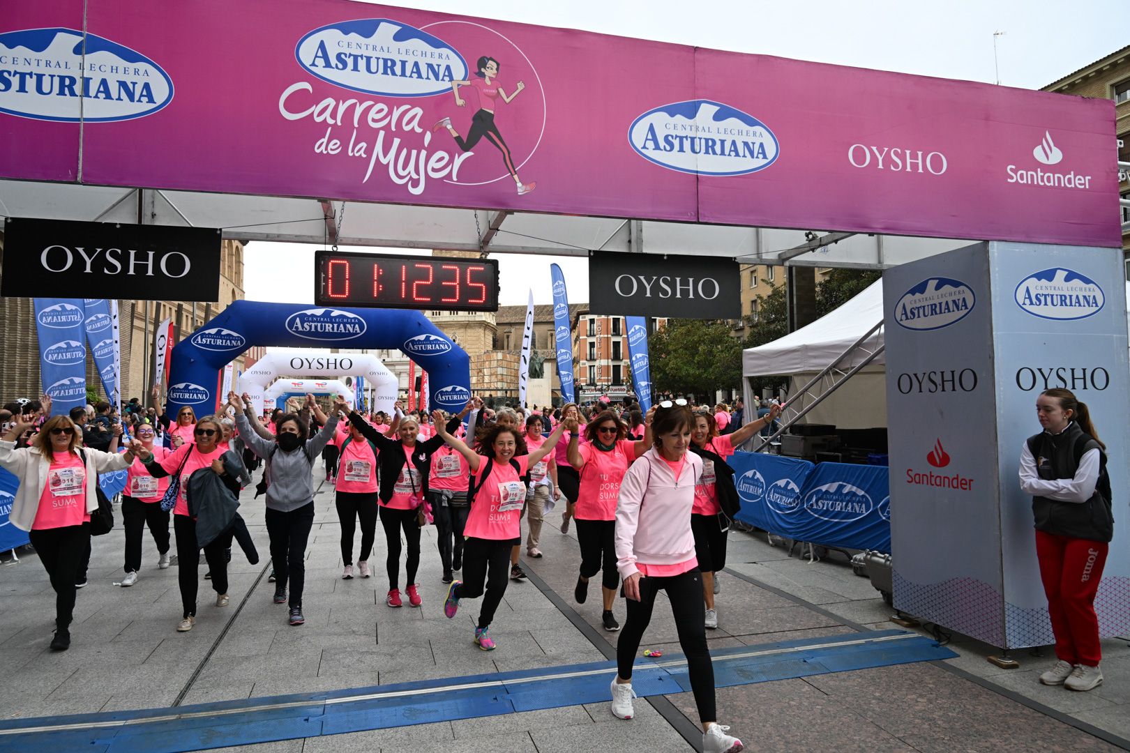 Todas las fotos de la Carrera de la Mujer de Zaragoza 2023. 7277