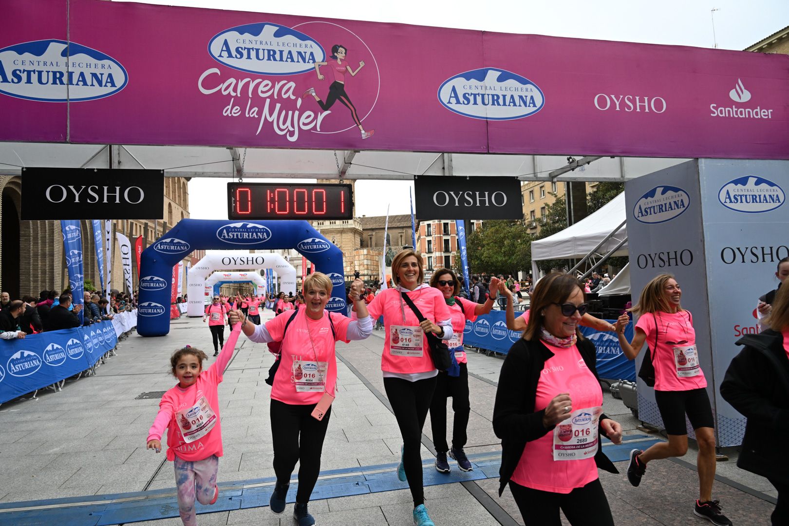 Todas las fotos de la Carrera de la Mujer de Zaragoza 2023. 6325