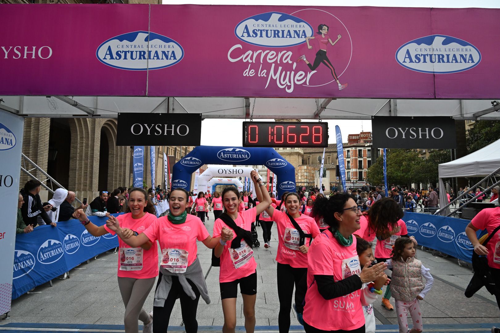 Todas las fotos de la Carrera de la Mujer de Zaragoza 2023. 6798