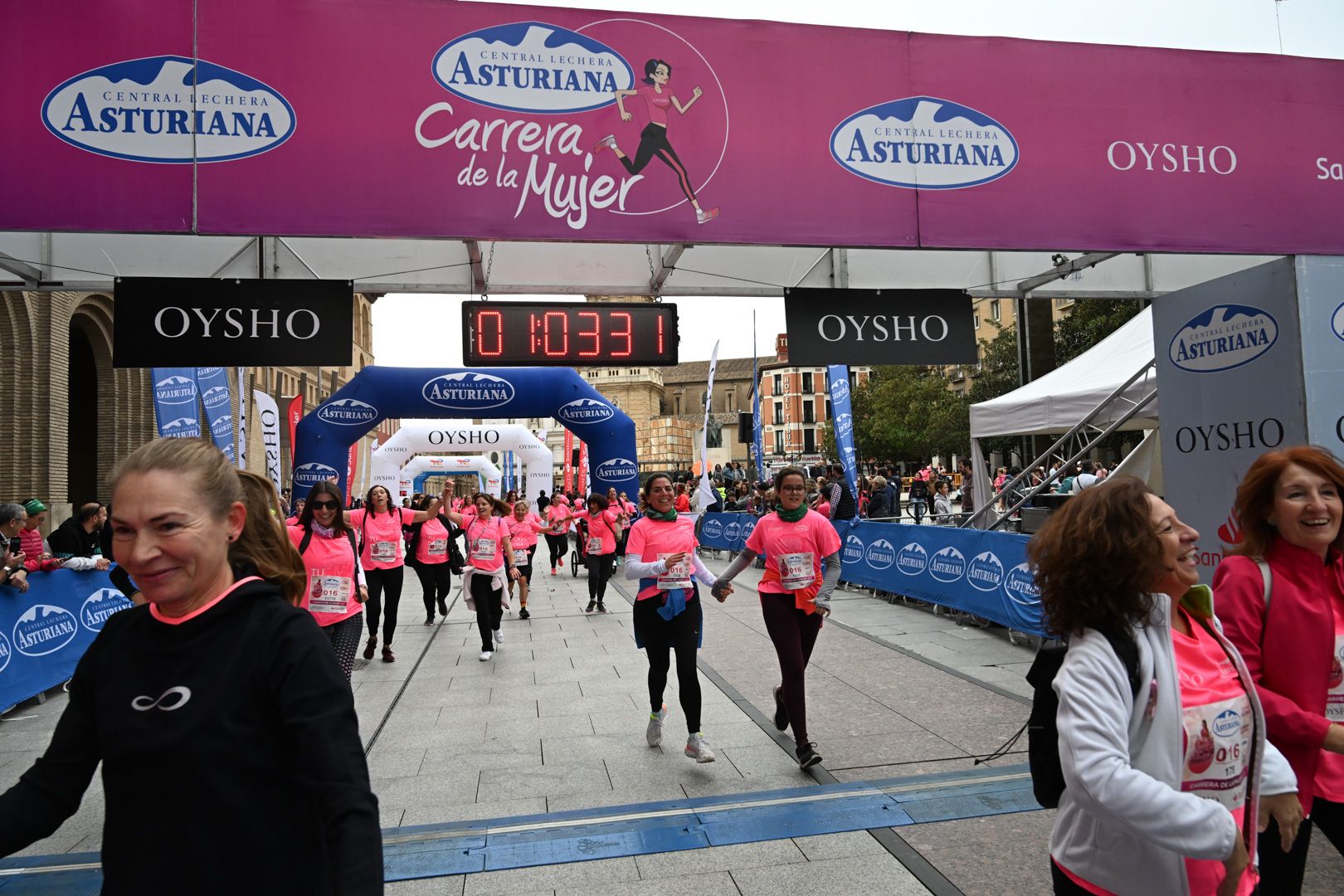 Todas las fotos de la Carrera de la Mujer de Zaragoza 2023. 6555