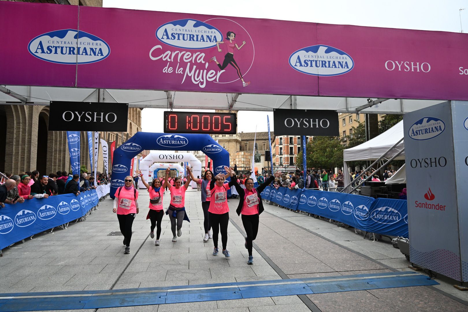 Todas las fotos de la Carrera de la Mujer de Zaragoza 2023. 6327