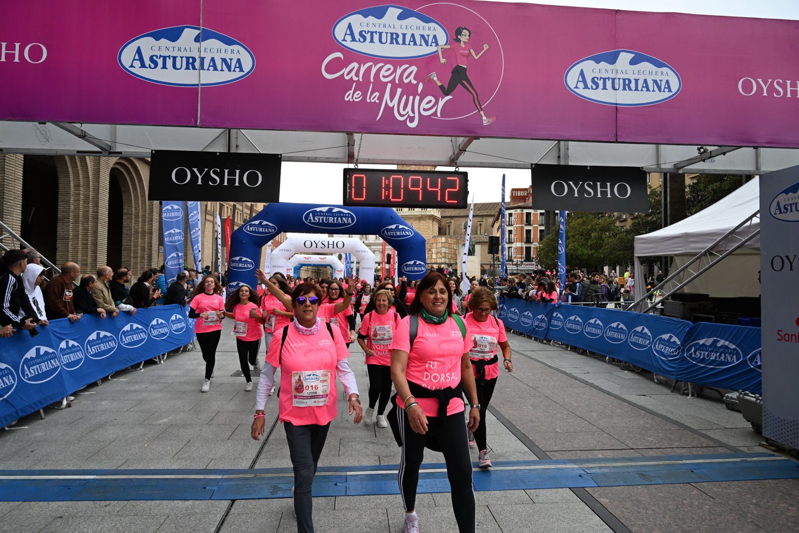 Todas las fotos de la Carrera de la Mujer de Zaragoza 2023. 7045