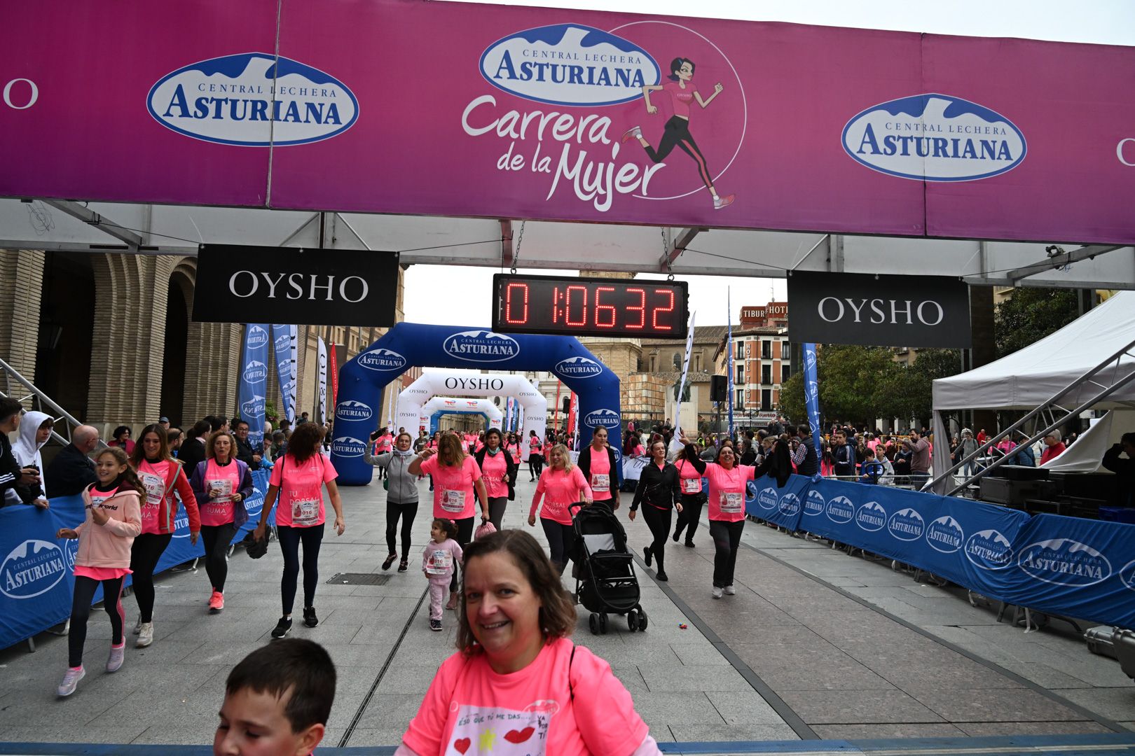 Todas las fotos de la Carrera de la Mujer de Zaragoza 2023. 6805