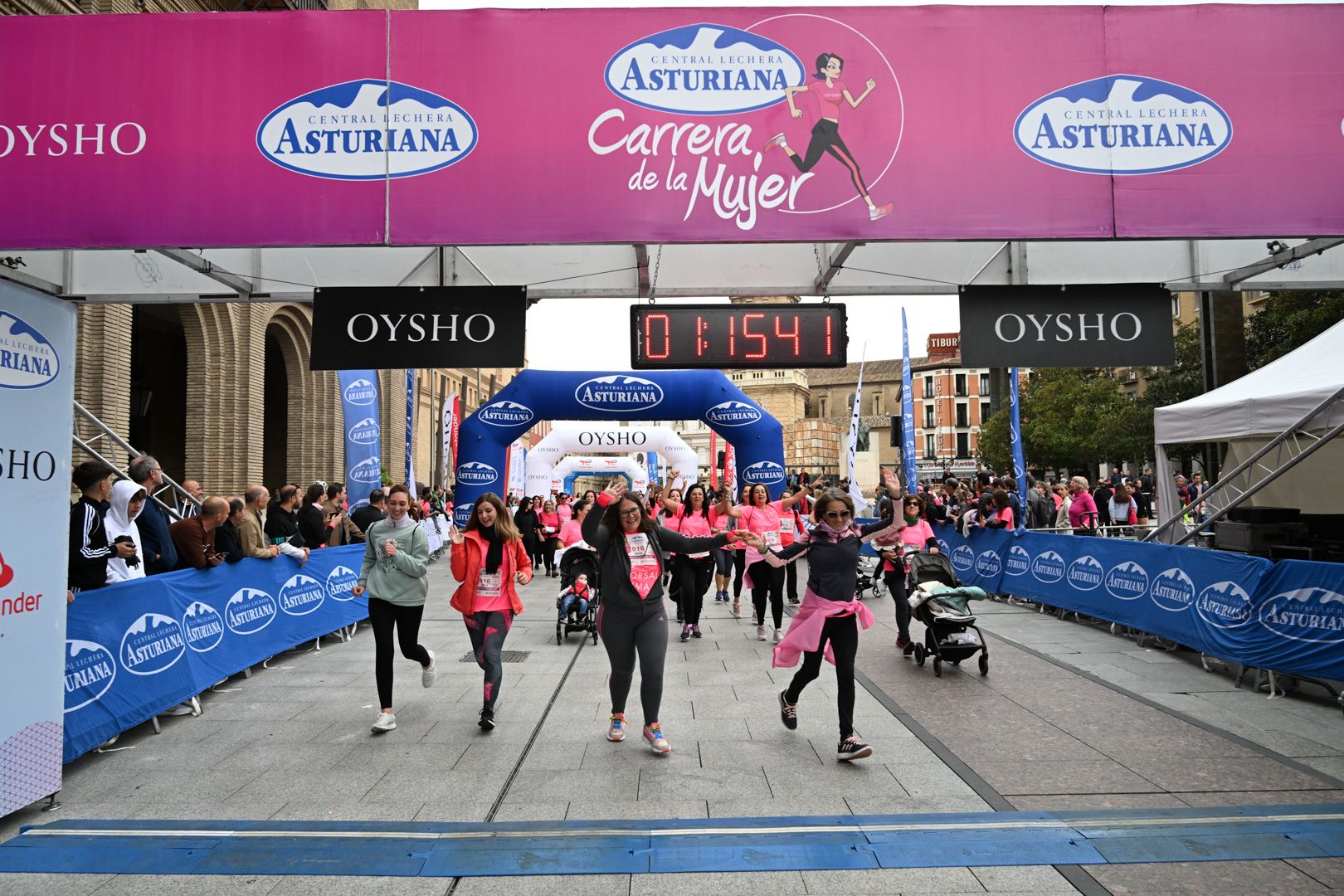 Todas las fotos de la Carrera de la Mujer de Zaragoza 2023. 7536