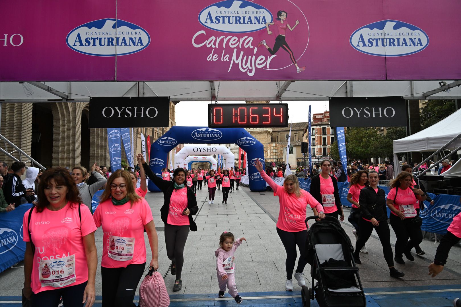 Todas las fotos de la Carrera de la Mujer de Zaragoza 2023. 6809