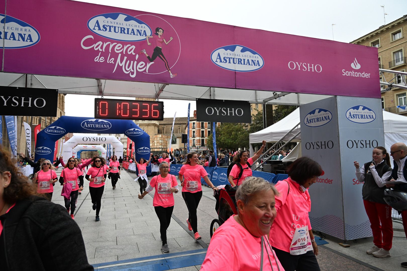 Todas las fotos de la Carrera de la Mujer de Zaragoza 2023. 6566