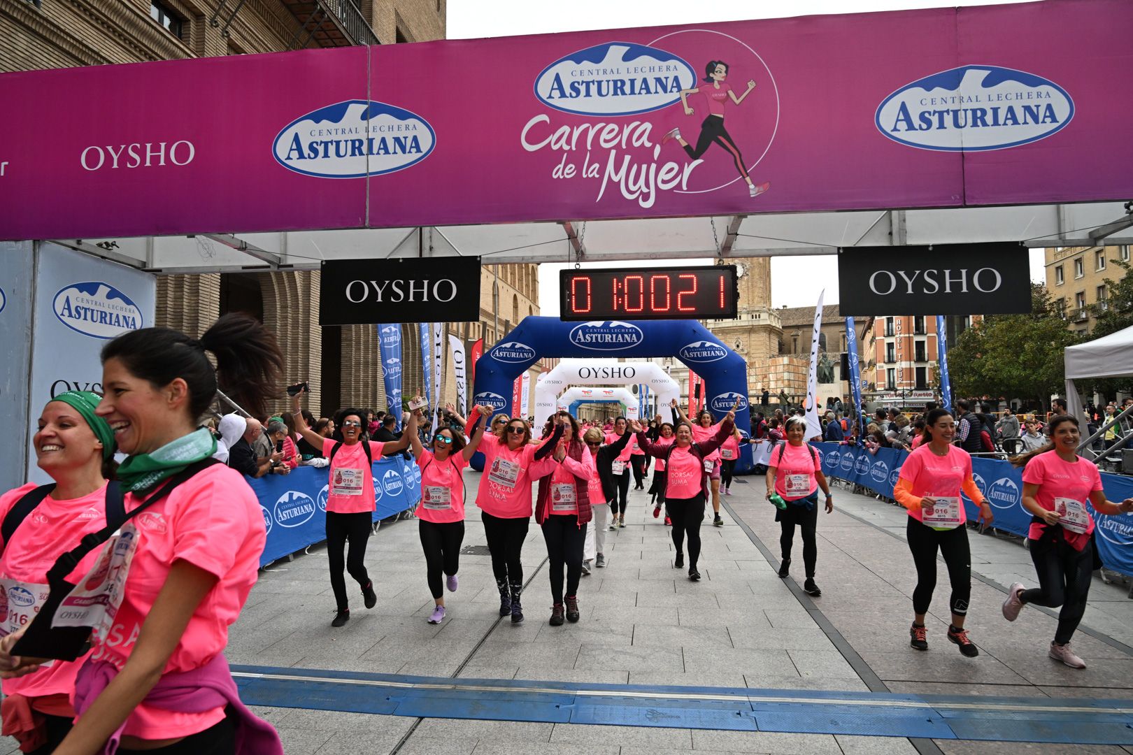 Todas las fotos de la Carrera de la Mujer de Zaragoza 2023. 6339