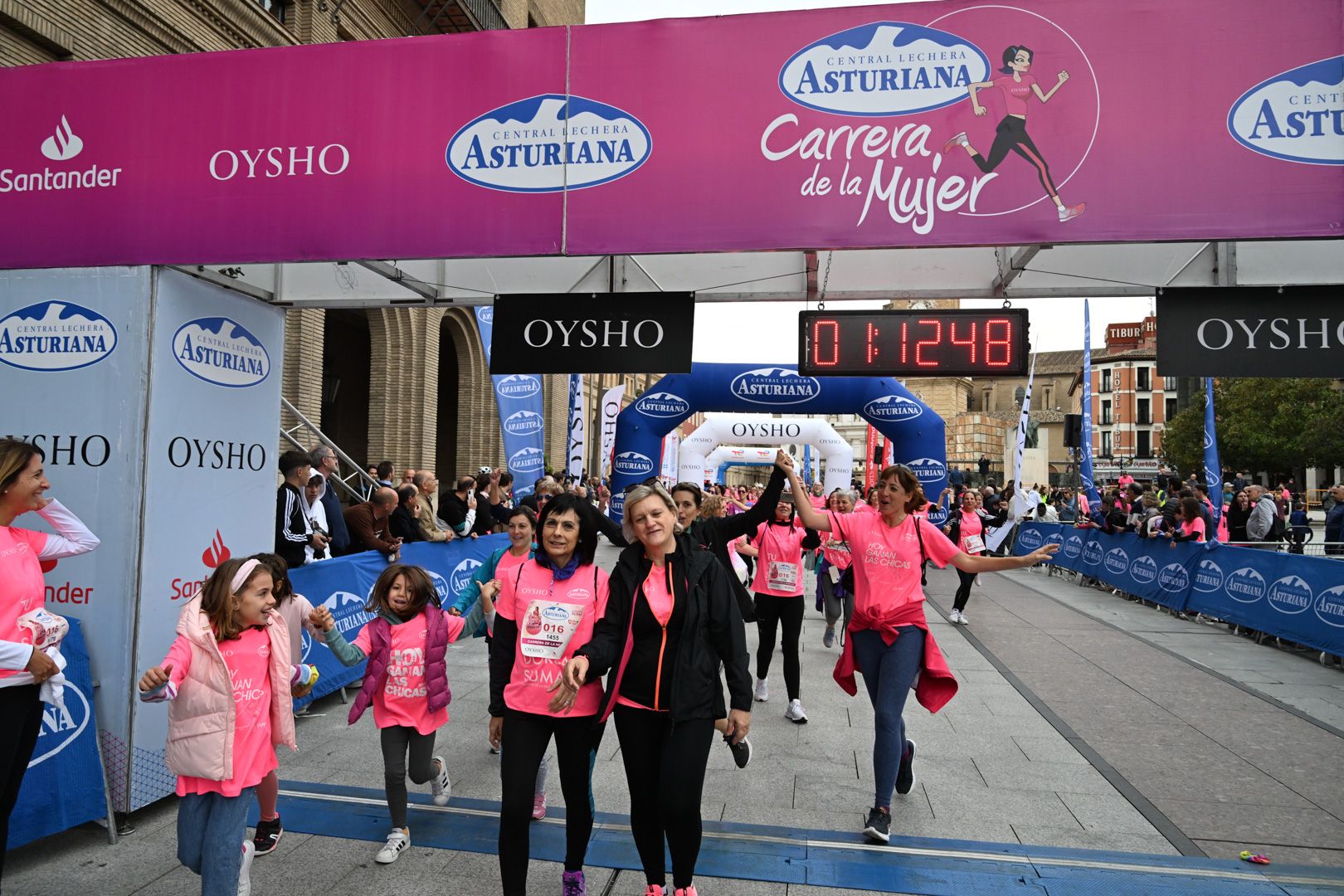 Todas las fotos de la Carrera de la Mujer de Zaragoza 2023. 7300