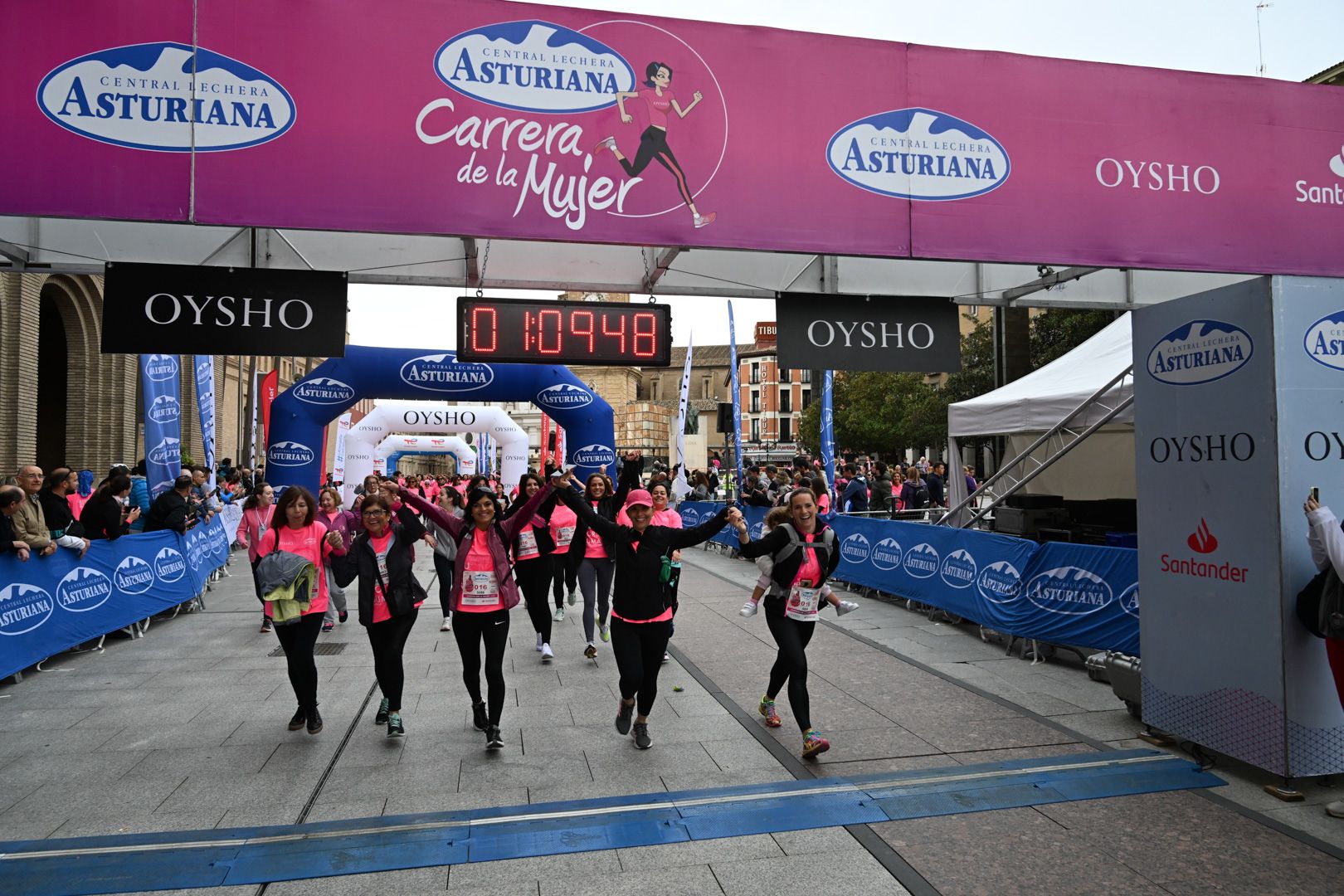 Todas las fotos de la Carrera de la Mujer de Zaragoza 2023. 7059