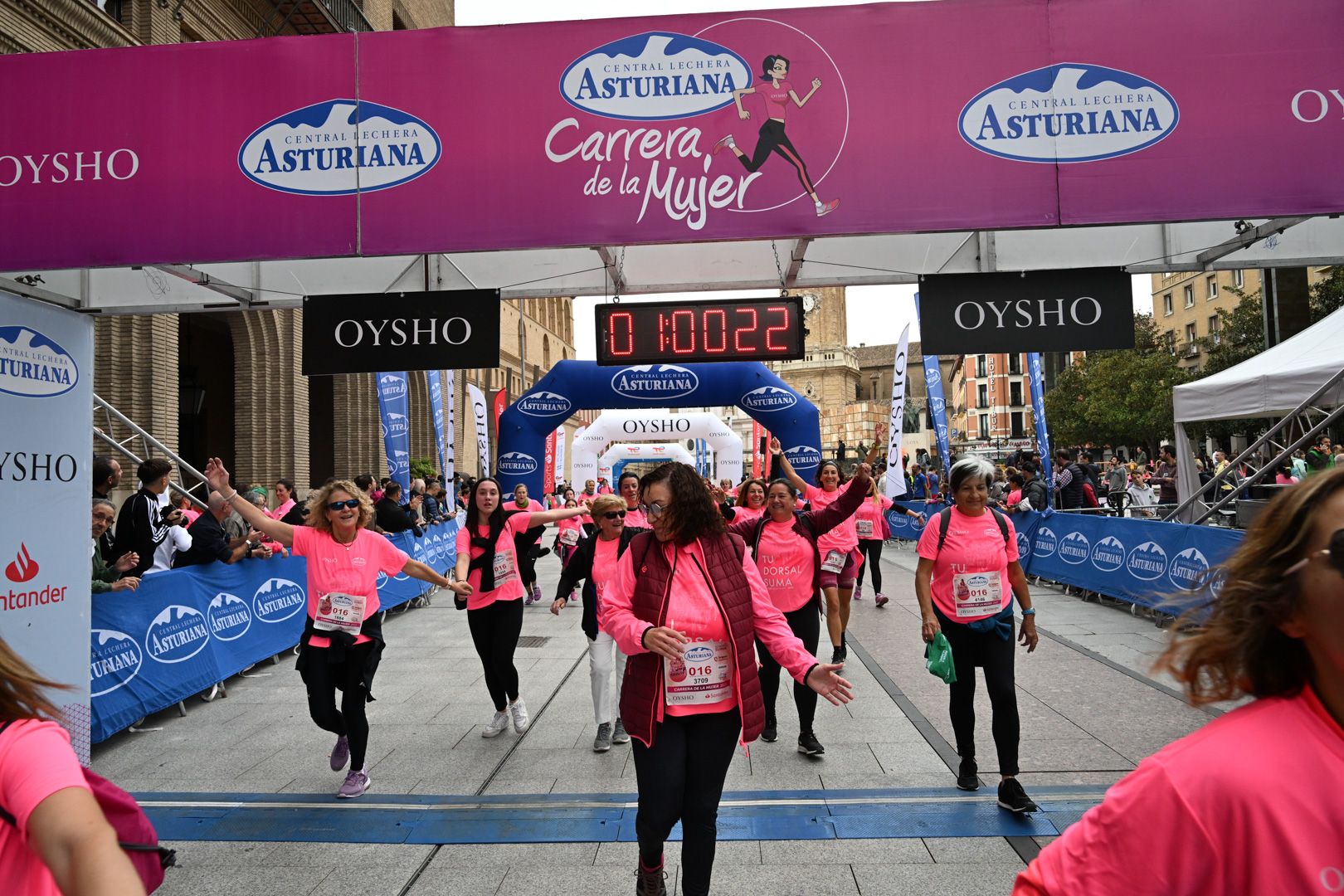 Todas las fotos de la Carrera de la Mujer de Zaragoza 2023. 6344