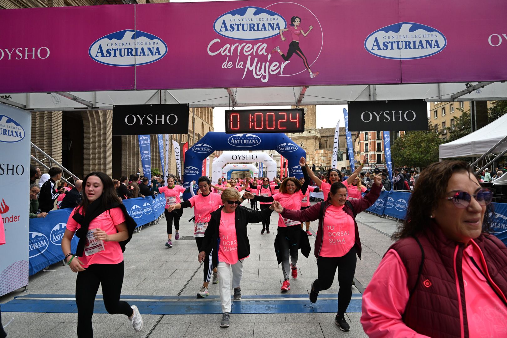 Todas las fotos de la Carrera de la Mujer de Zaragoza 2023. 6347