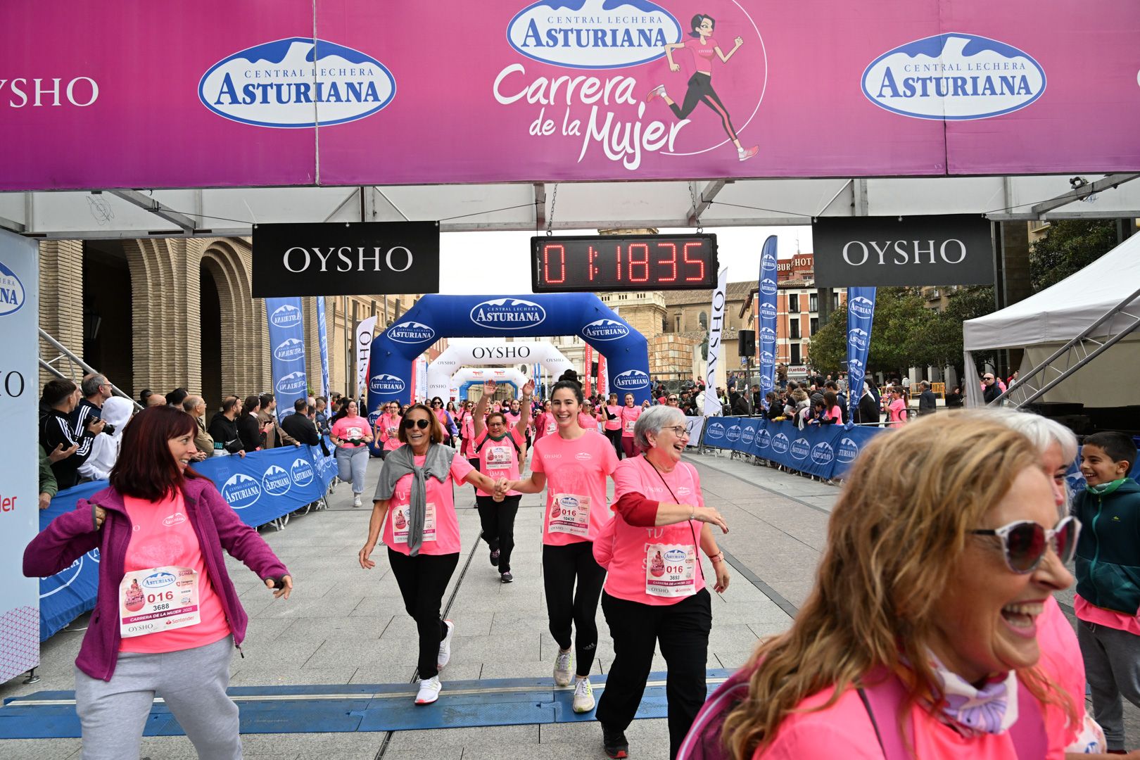 Todas las fotos de la Carrera de la Mujer de Zaragoza 2023. 7795