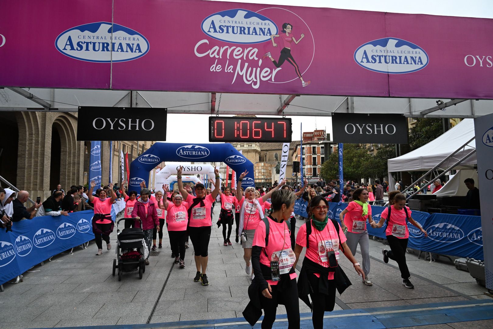 Todas las fotos de la Carrera de la Mujer de Zaragoza 2023. 6823