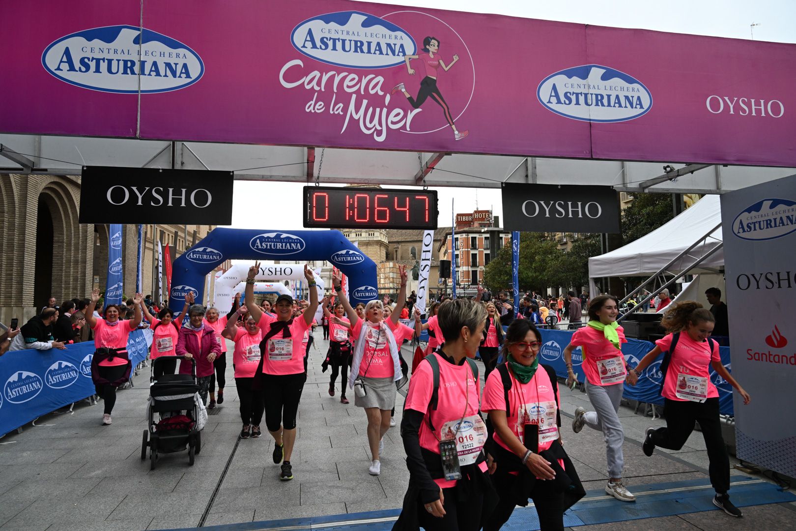 Todas las fotos de la Carrera de la Mujer de Zaragoza 2023. 6824