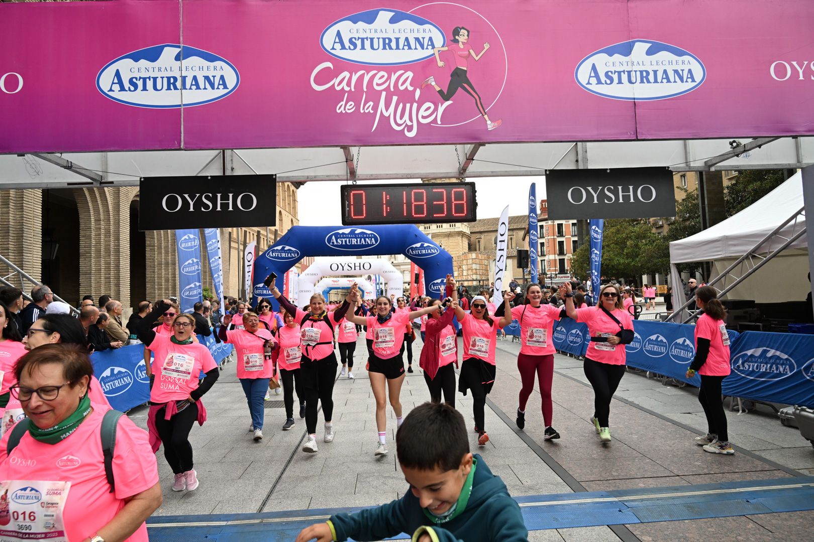 Todas las fotos de la Carrera de la Mujer de Zaragoza 2023. 7799