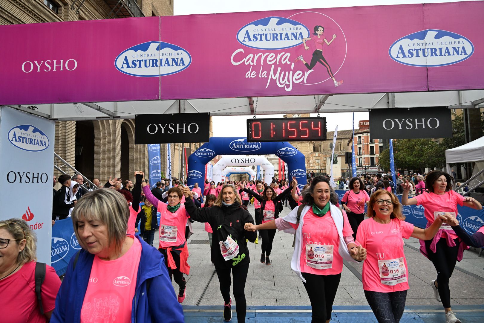 Todas las fotos de la Carrera de la Mujer de Zaragoza 2023. 7556