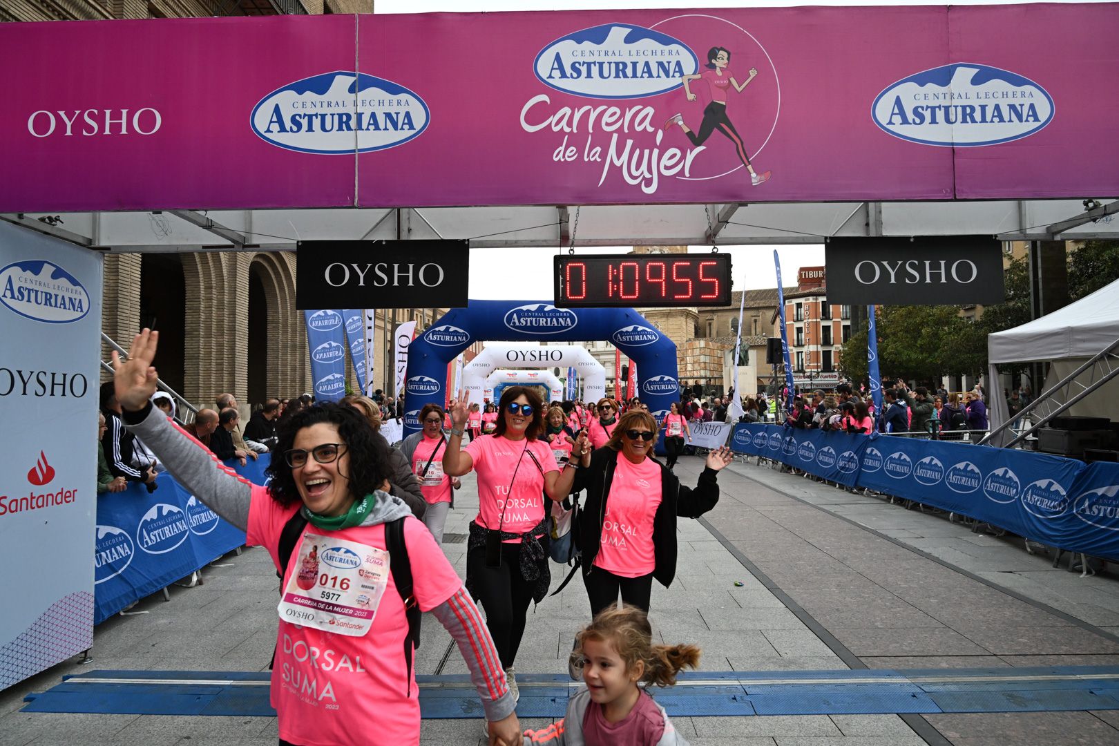 Todas las fotos de la Carrera de la Mujer de Zaragoza 2023. 7072