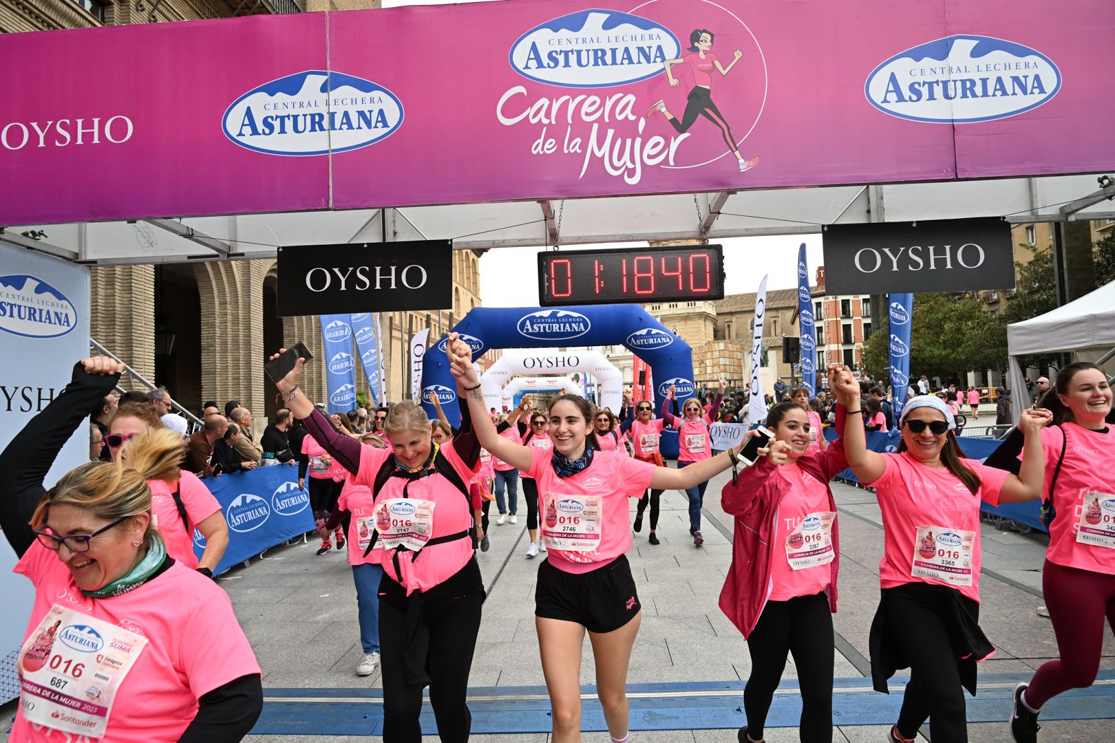 Todas las fotos de la Carrera de la Mujer de Zaragoza 2023. 7802