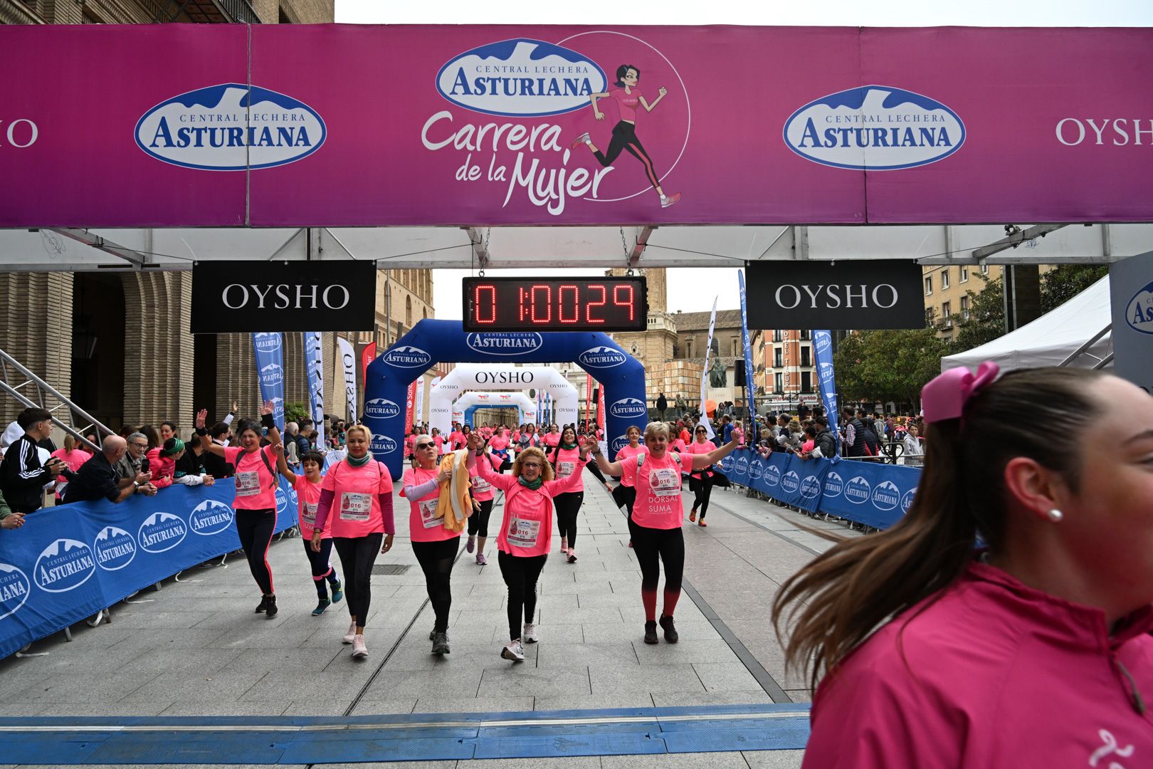 Todas las fotos de la Carrera de la Mujer de Zaragoza 2023. 6357