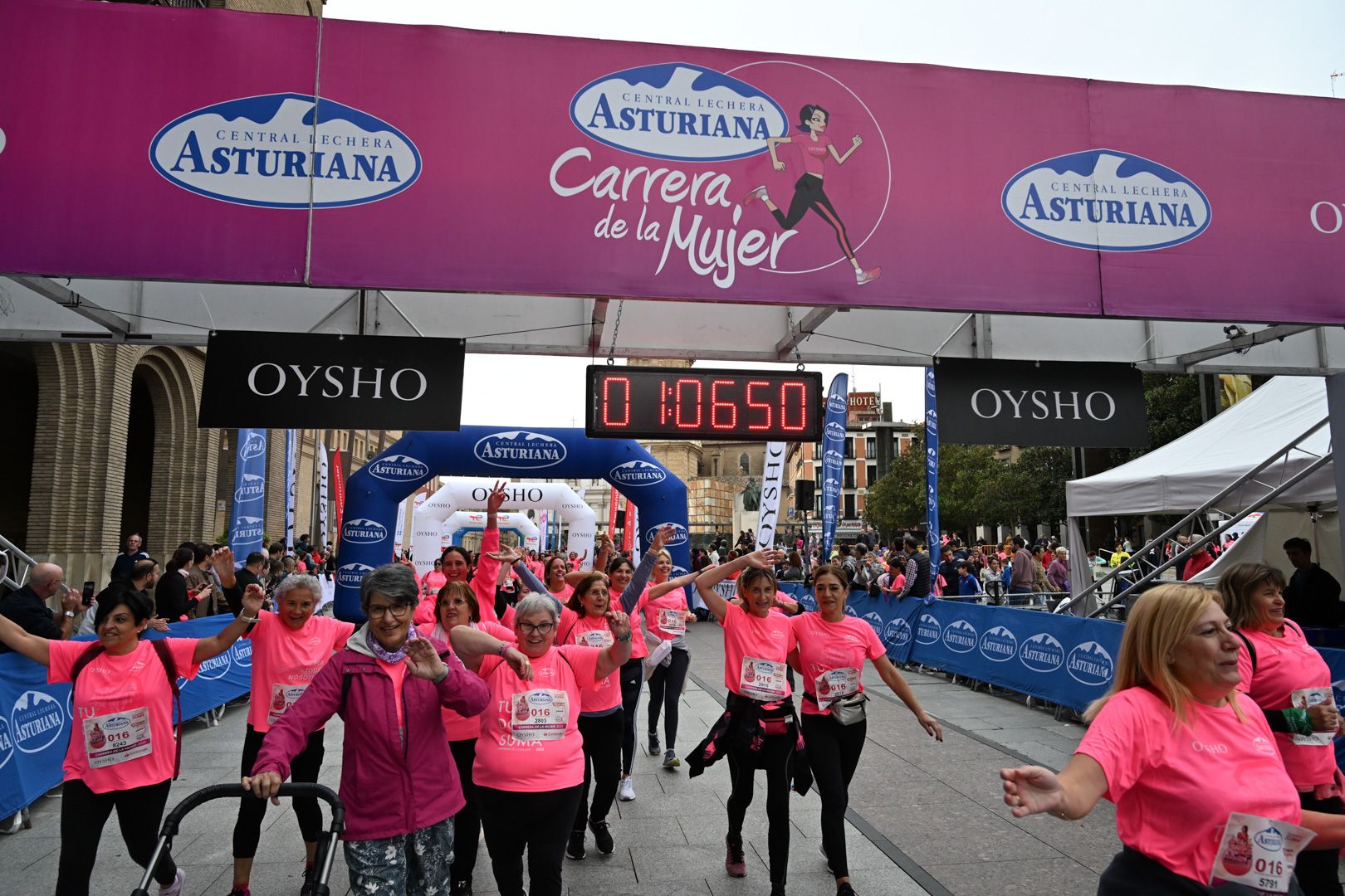 Todas las fotos de la Carrera de la Mujer de Zaragoza 2023. 6829