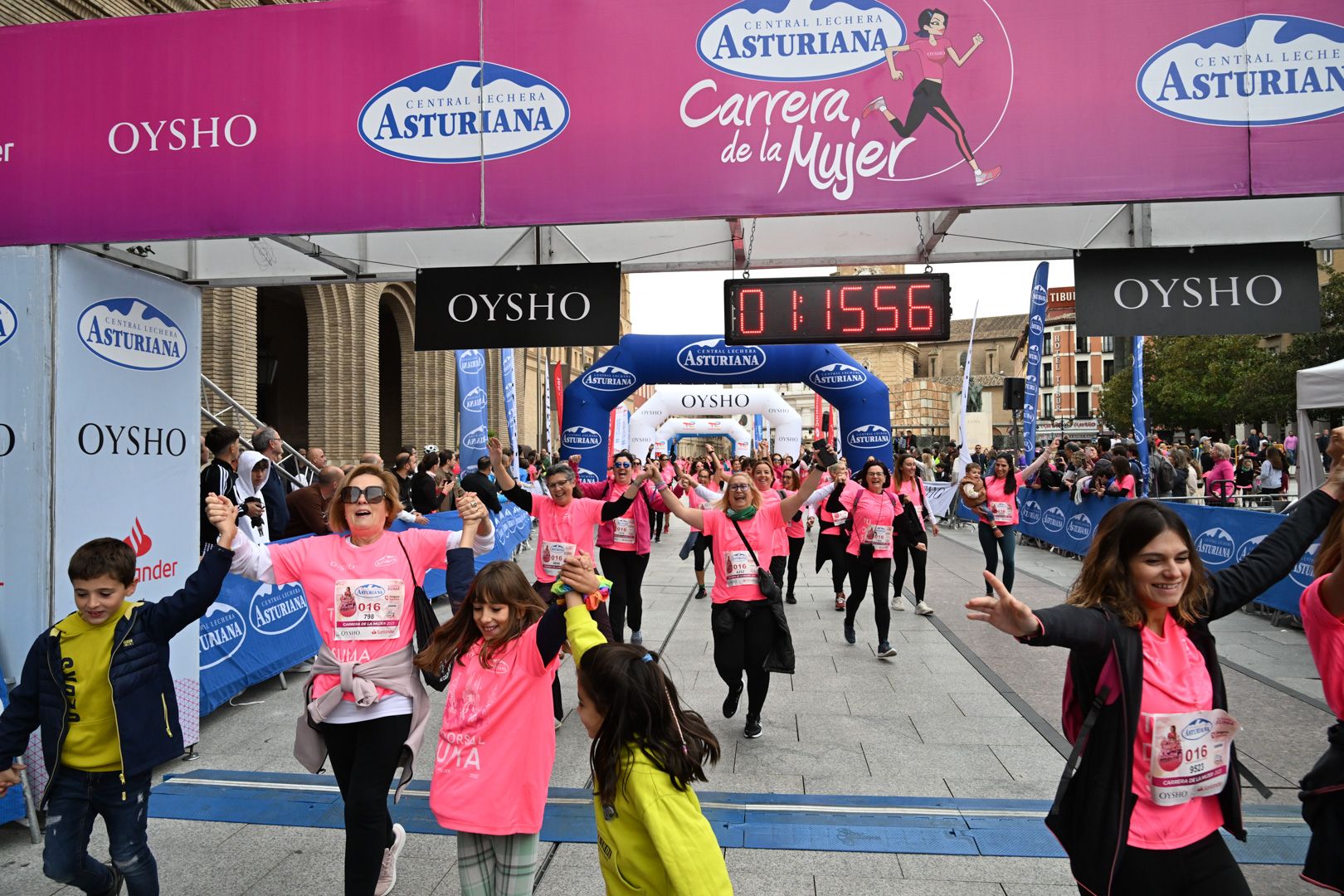 Todas las fotos de la Carrera de la Mujer de Zaragoza 2023. 7560