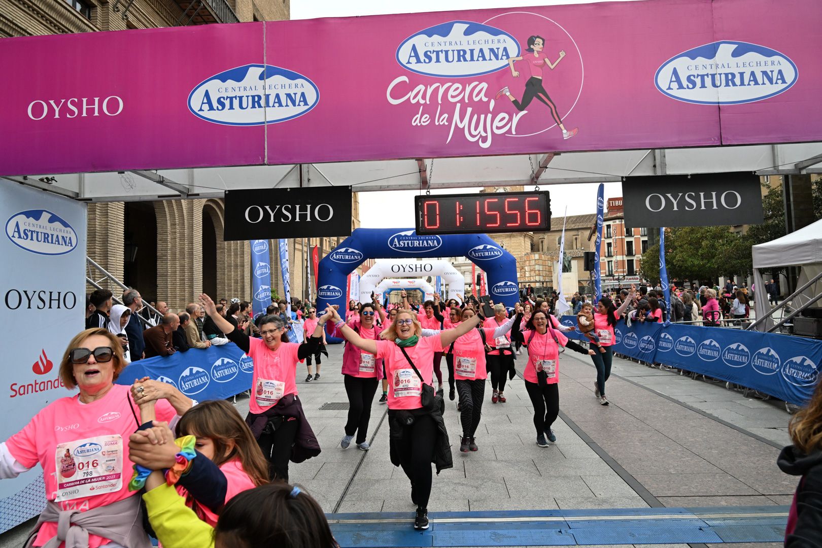 Todas las fotos de la Carrera de la Mujer de Zaragoza 2023. 7561