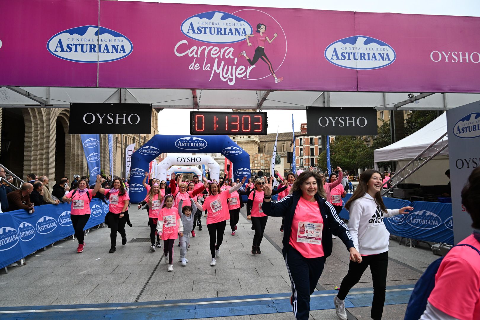 Todas las fotos de la Carrera de la Mujer de Zaragoza 2023. 7321
