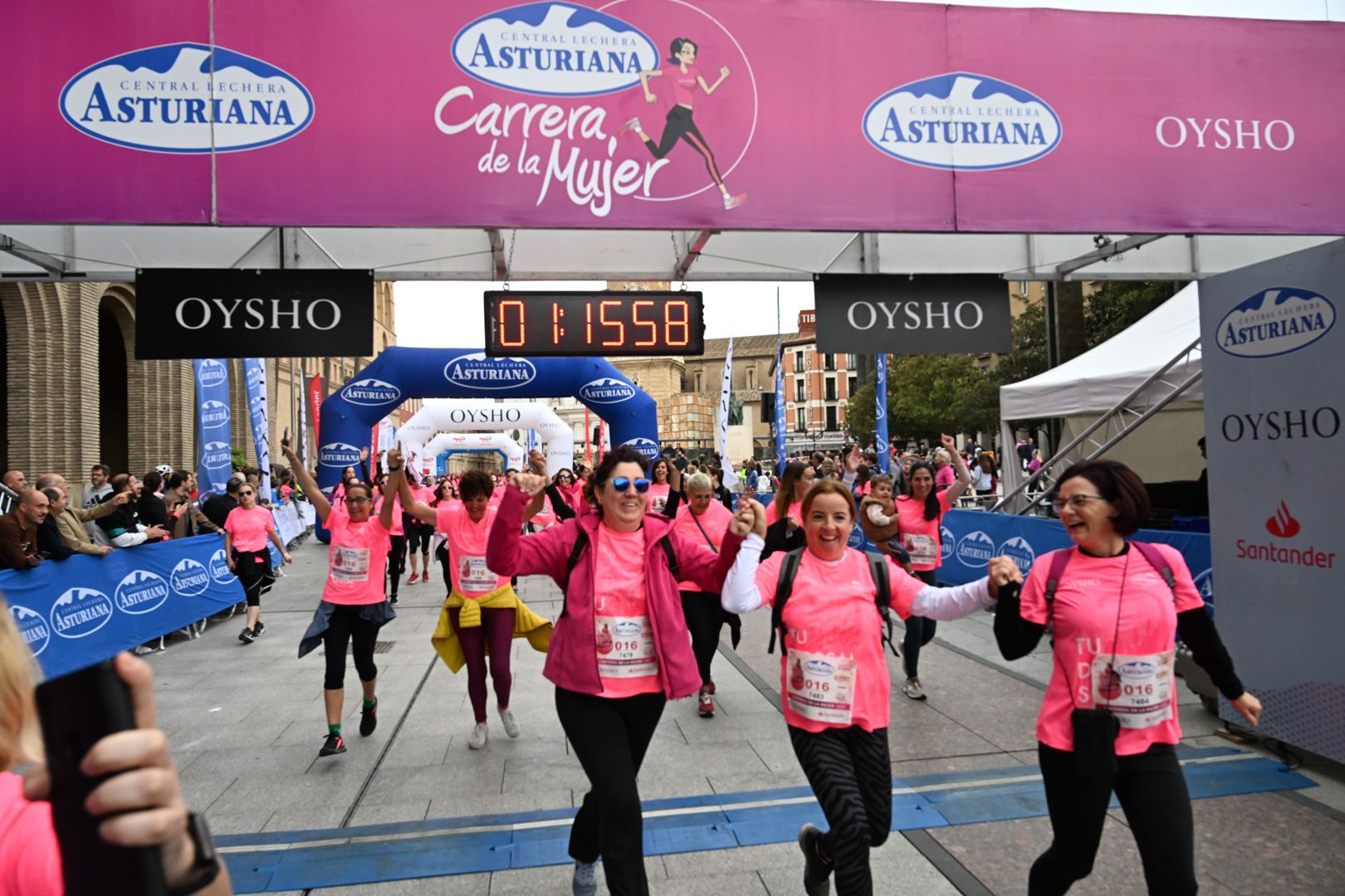 Todas las fotos de la Carrera de la Mujer de Zaragoza 2023. 7564