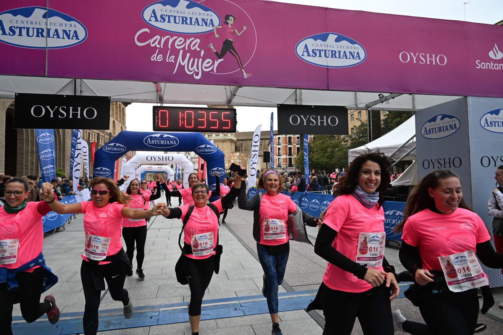 Todas las fotos de la Carrera de la Mujer de Zaragoza 2023. 6592
