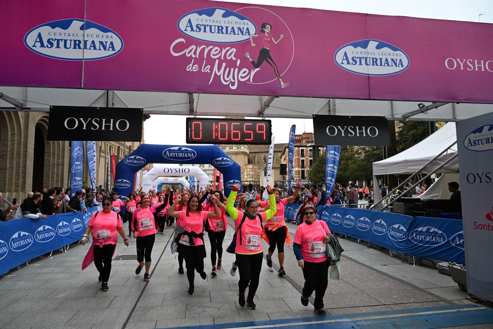 Todas las fotos de la Carrera de la Mujer de Zaragoza 2023. 6837
