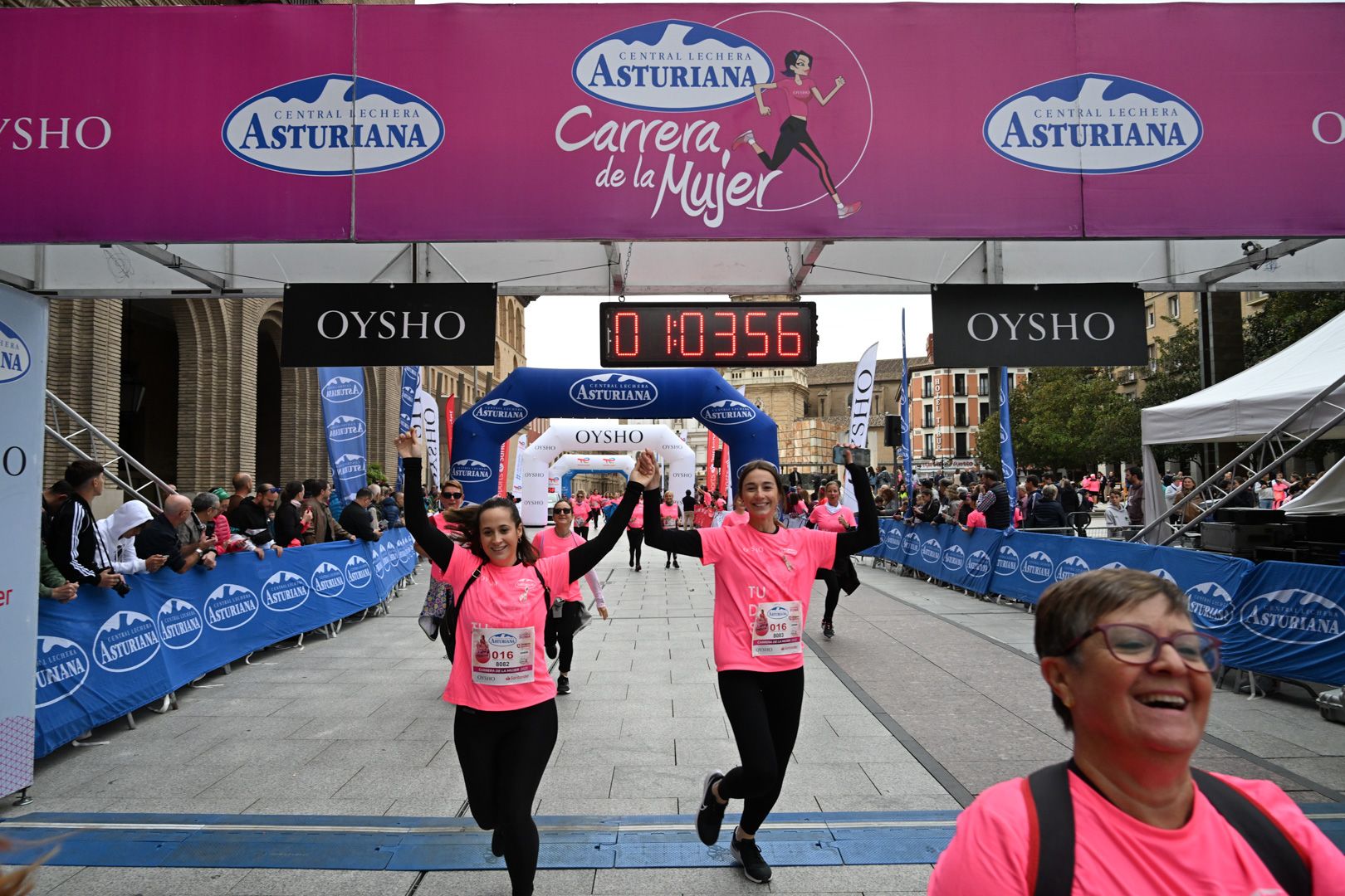 Todas las fotos de la Carrera de la Mujer de Zaragoza 2023. 6594