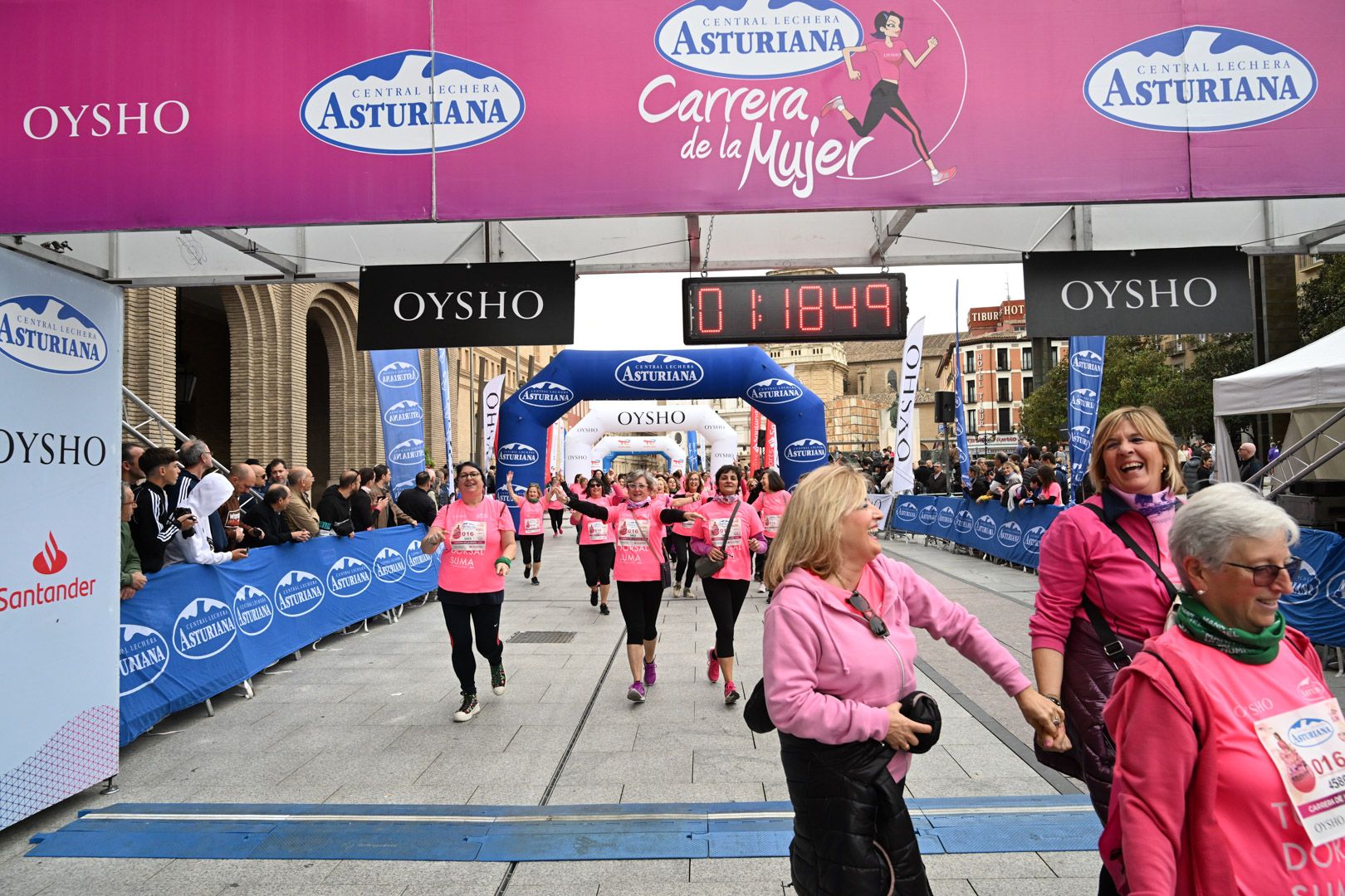 Todas las fotos de la Carrera de la Mujer de Zaragoza 2023. 7813