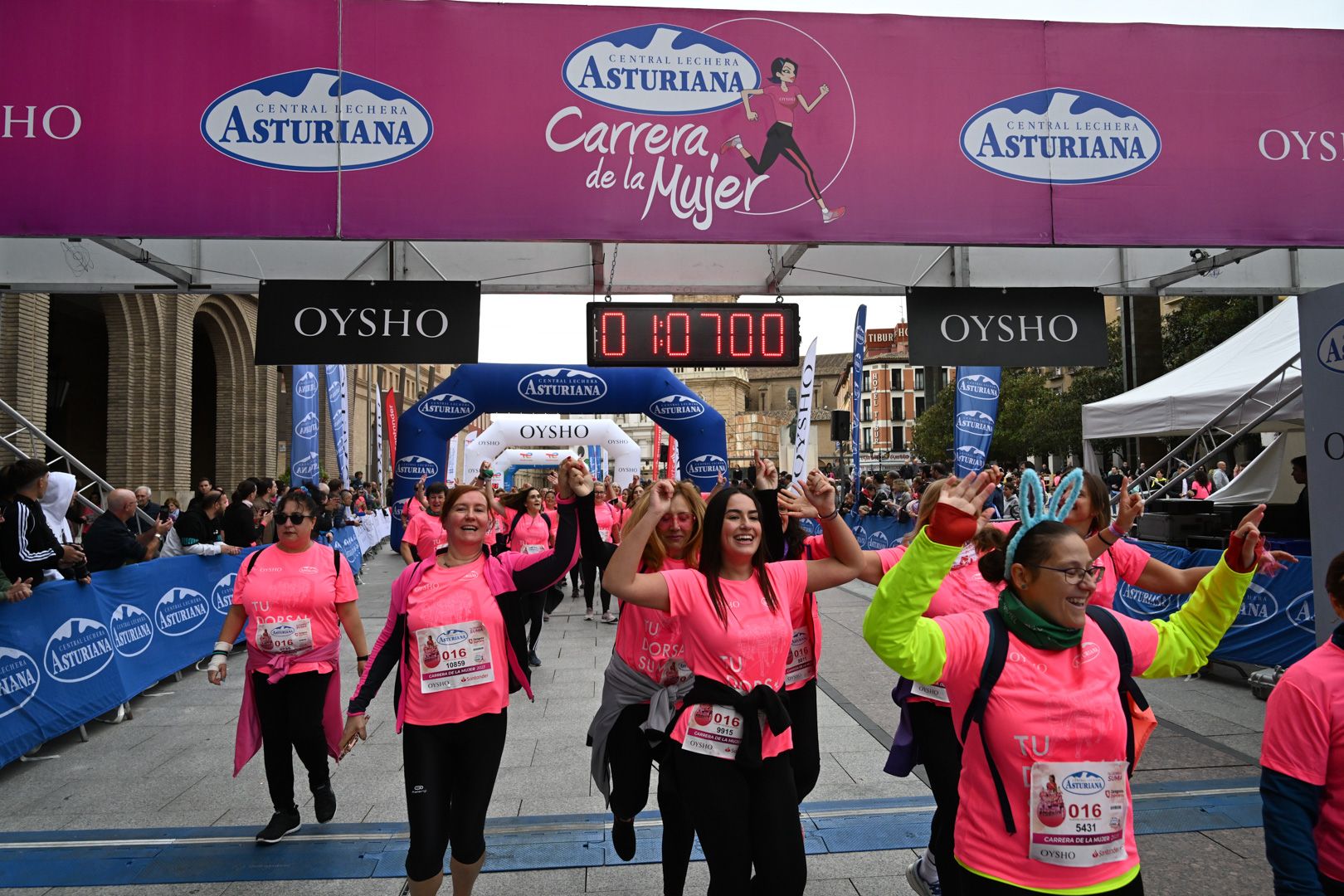 Todas las fotos de la Carrera de la Mujer de Zaragoza 2023. 6839