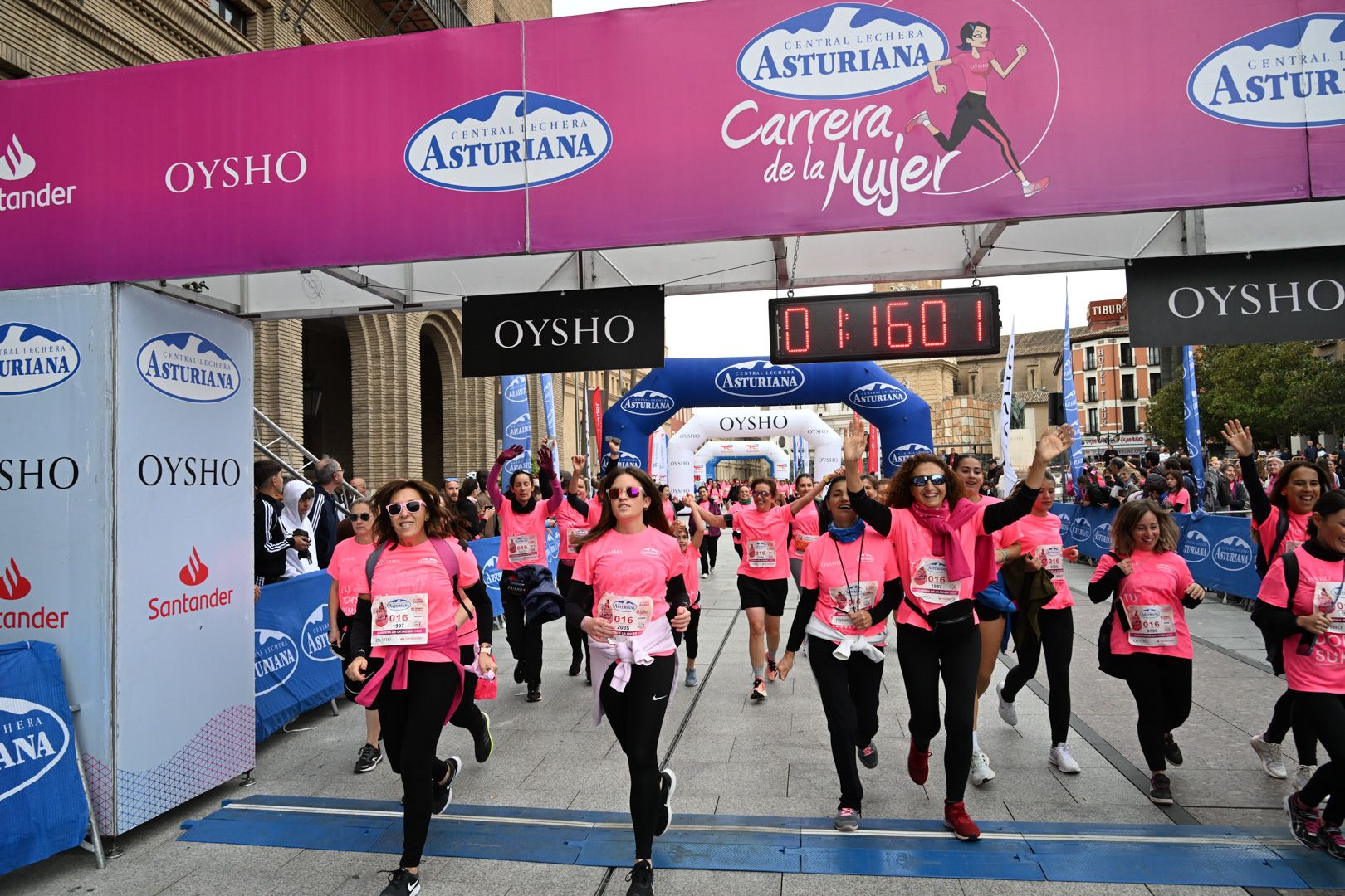 Todas las fotos de la Carrera de la Mujer de Zaragoza 2023. 7569