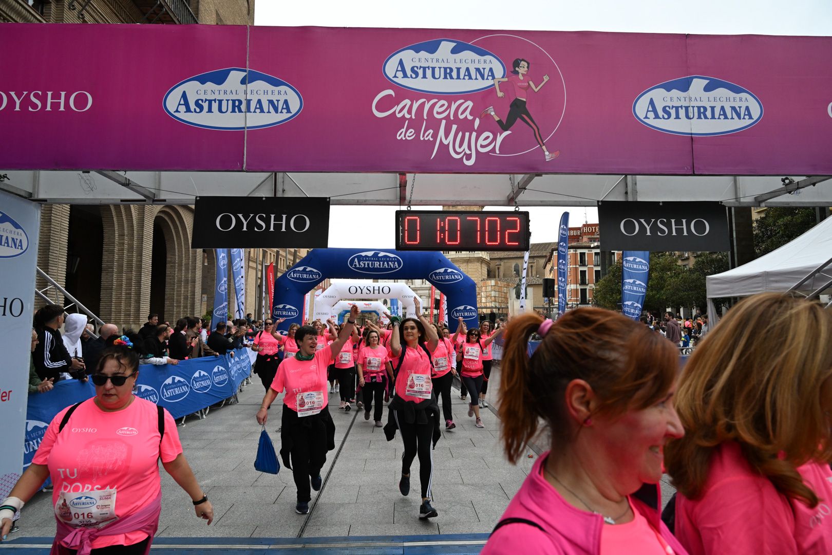 Todas las fotos de la Carrera de la Mujer de Zaragoza 2023. 6840
