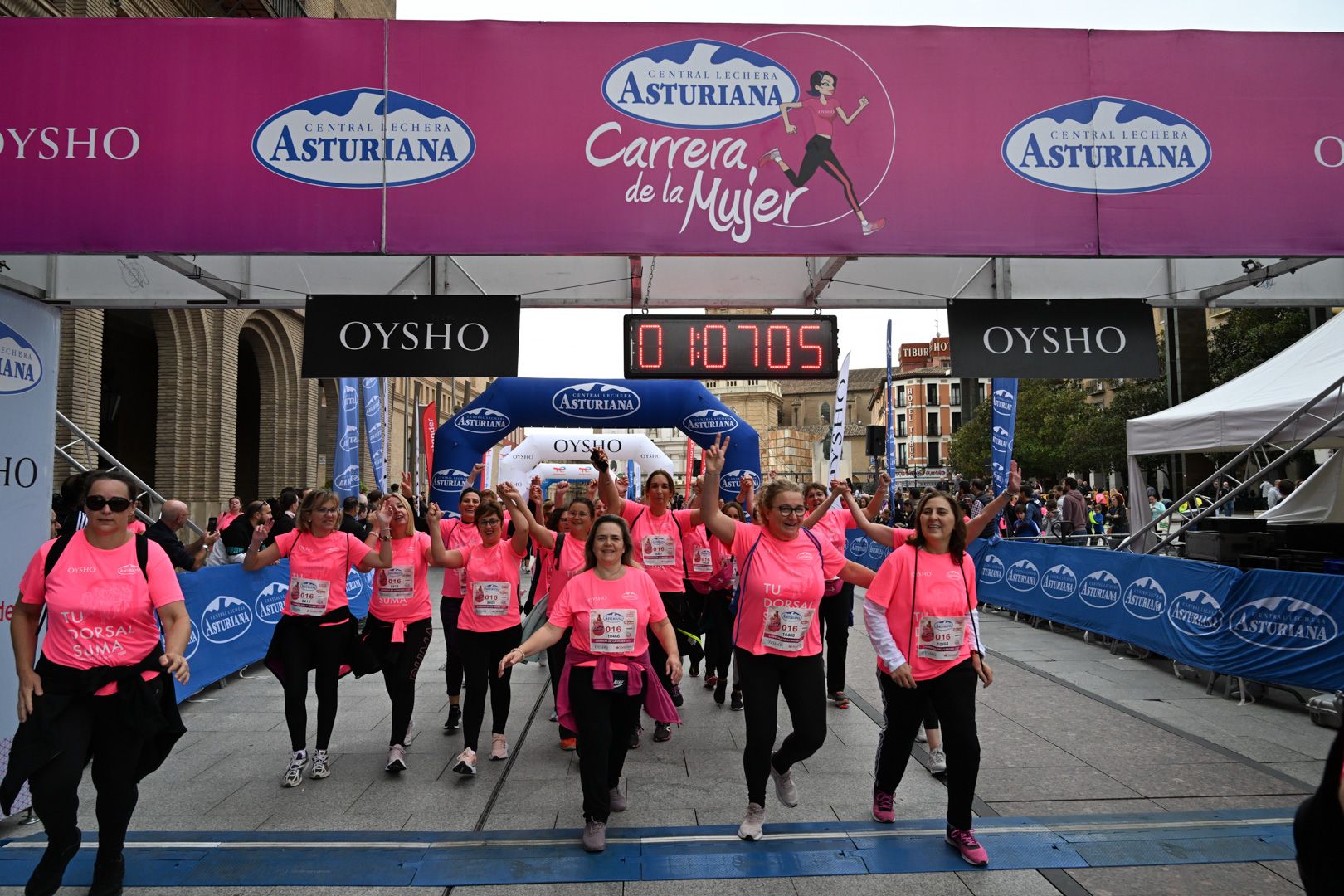 Todas las fotos de la Carrera de la Mujer de Zaragoza 2023. 6845