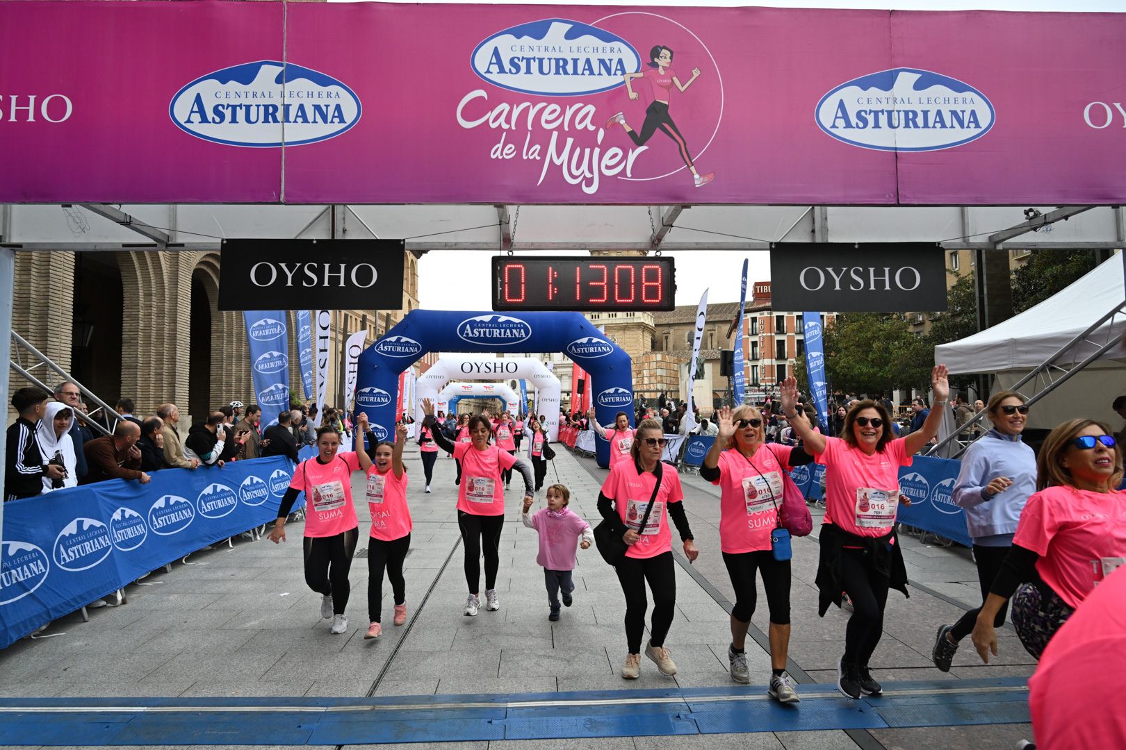 Todas las fotos de la Carrera de la Mujer de Zaragoza 2023. 7332