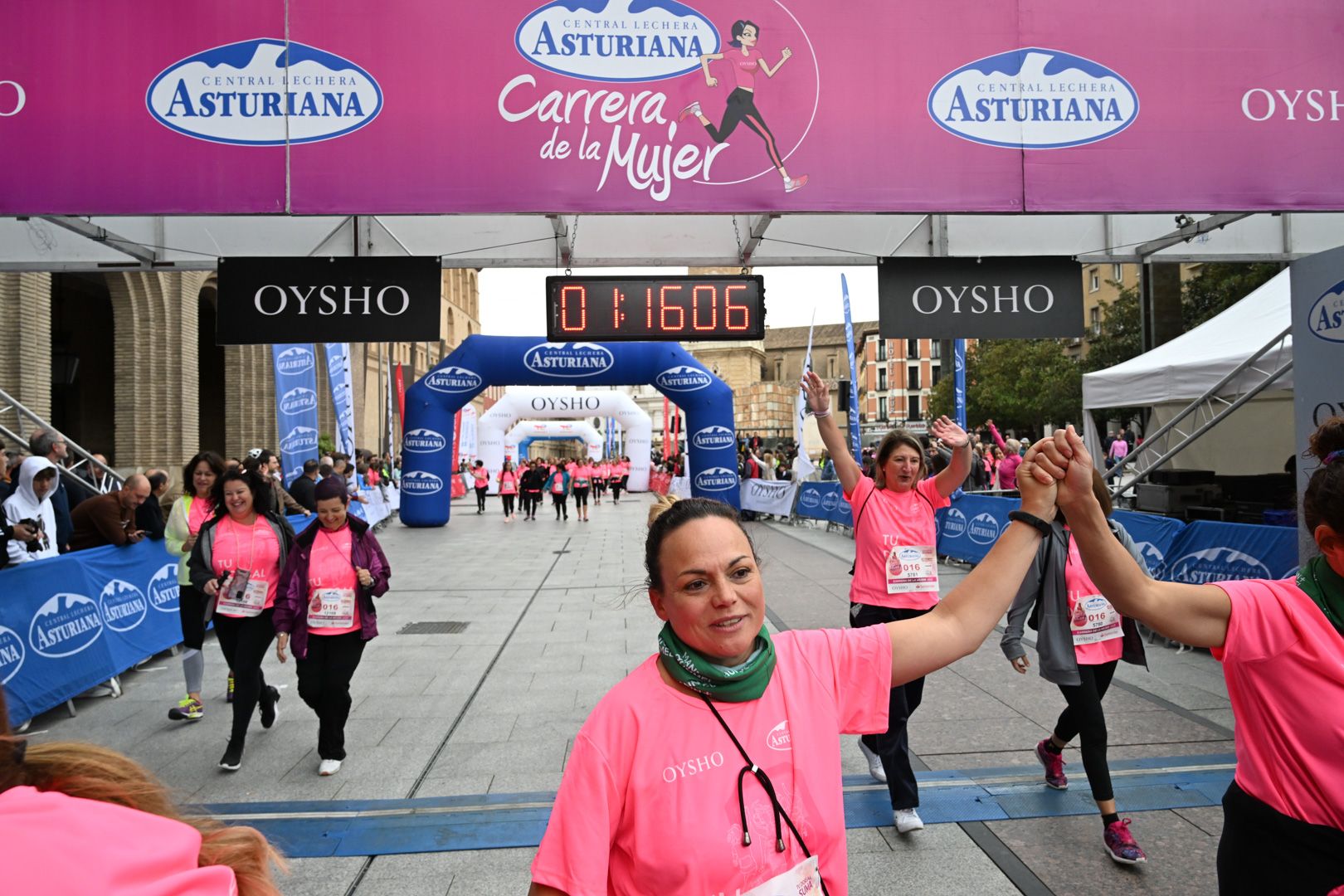 Todas las fotos de la Carrera de la Mujer de Zaragoza 2023. 7576