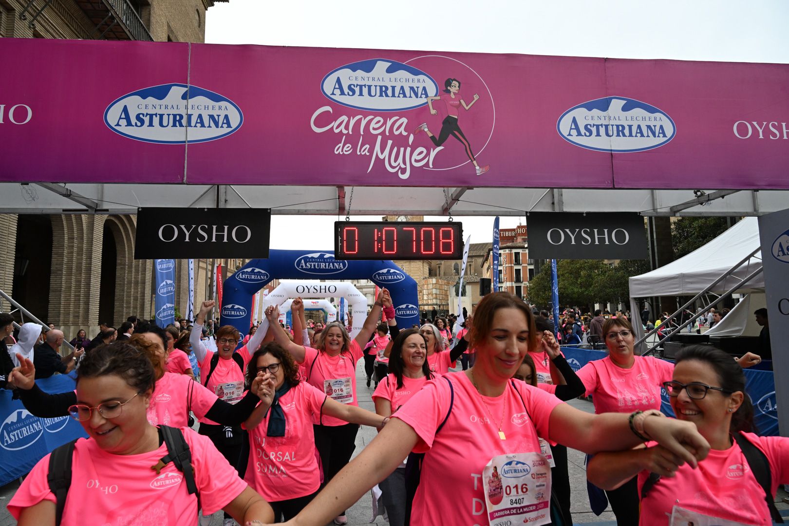 Todas las fotos de la Carrera de la Mujer de Zaragoza 2023. 6848