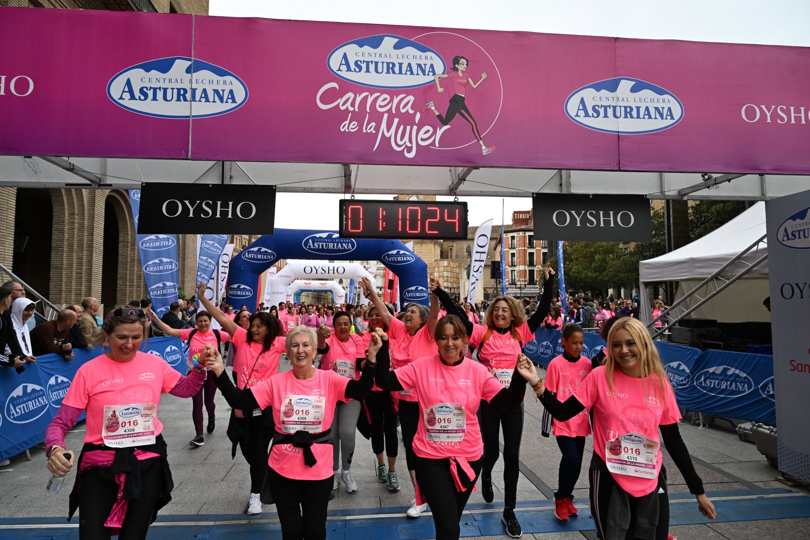 Todas las fotos de la Carrera de la Mujer de Zaragoza 2023. 7096