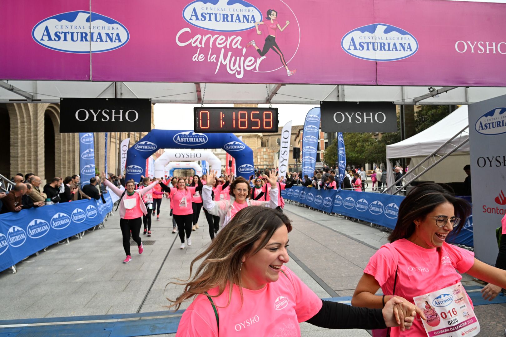 Todas las fotos de la Carrera de la Mujer de Zaragoza 2023. 7828