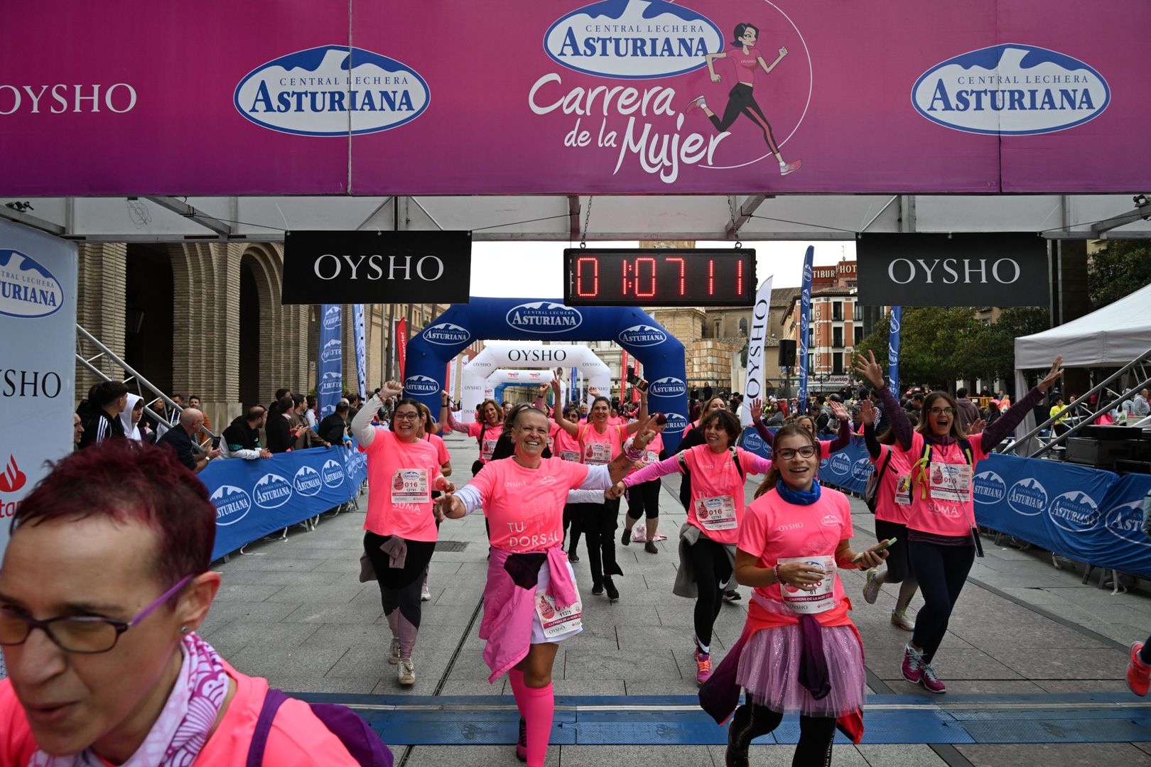 Todas las fotos de la Carrera de la Mujer de Zaragoza 2023. 6854