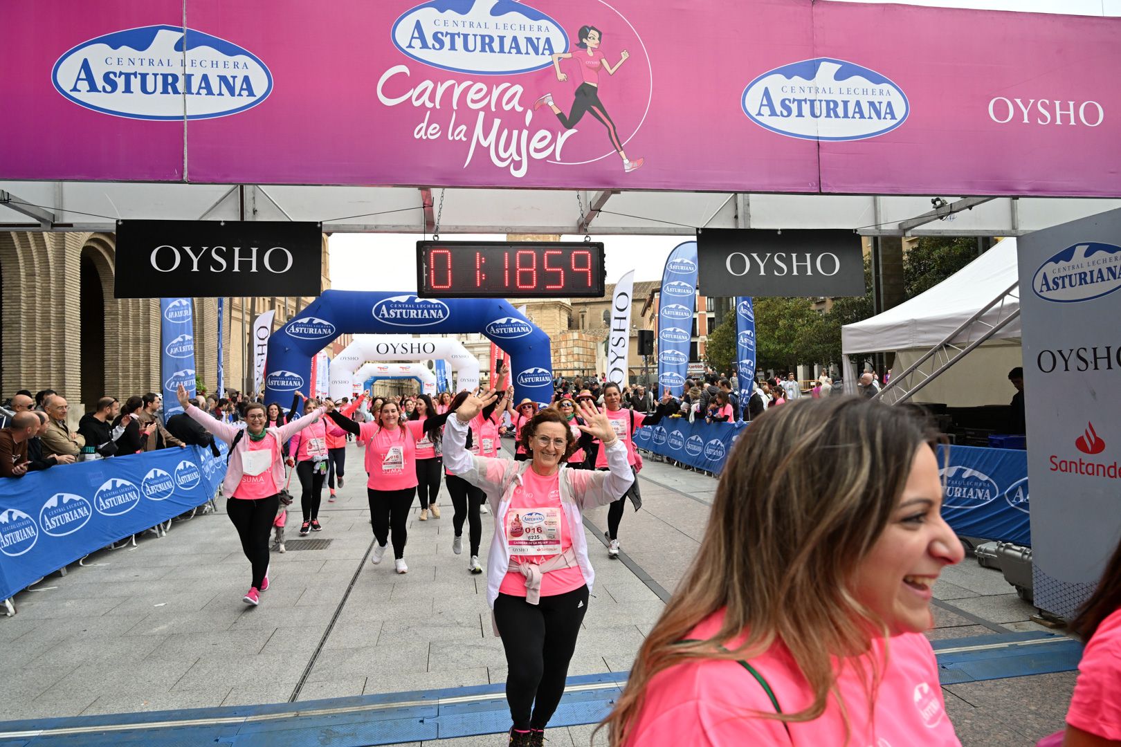 Todas las fotos de la Carrera de la Mujer de Zaragoza 2023. 7829