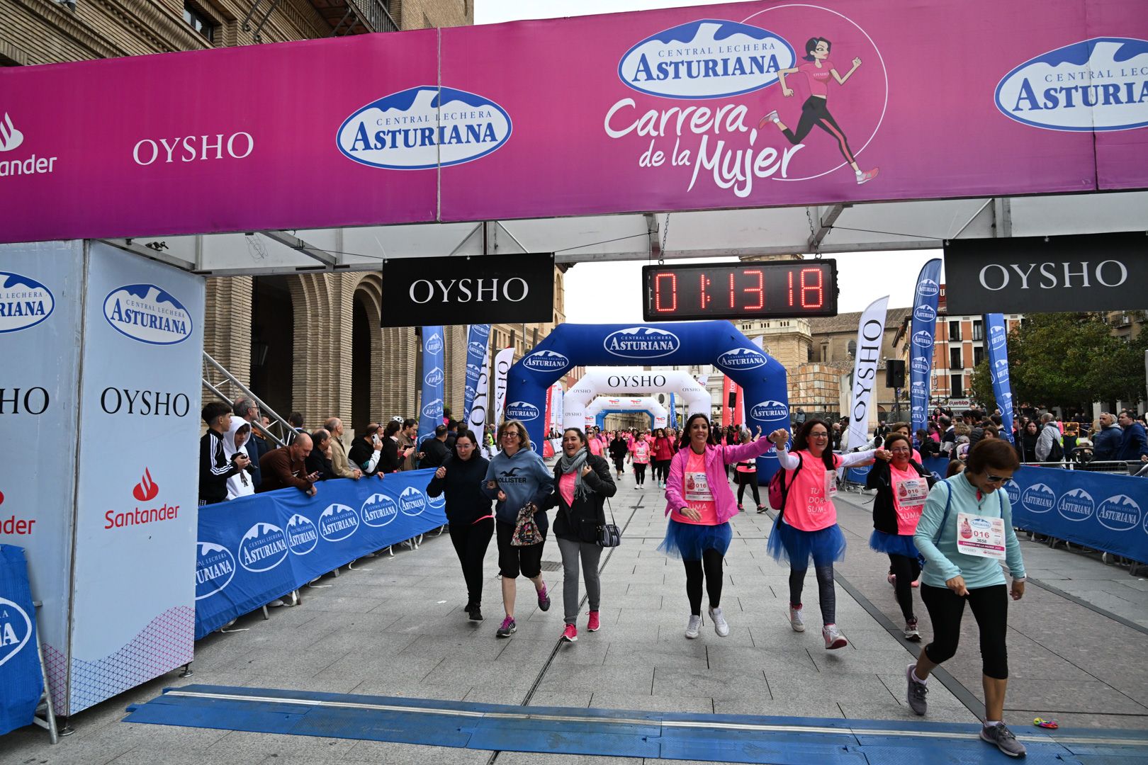 Todas las fotos de la Carrera de la Mujer de Zaragoza 2023. 7342