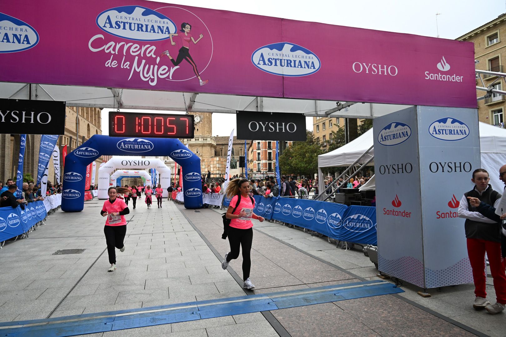 Todas las fotos de la Carrera de la Mujer de Zaragoza 2023. 6385