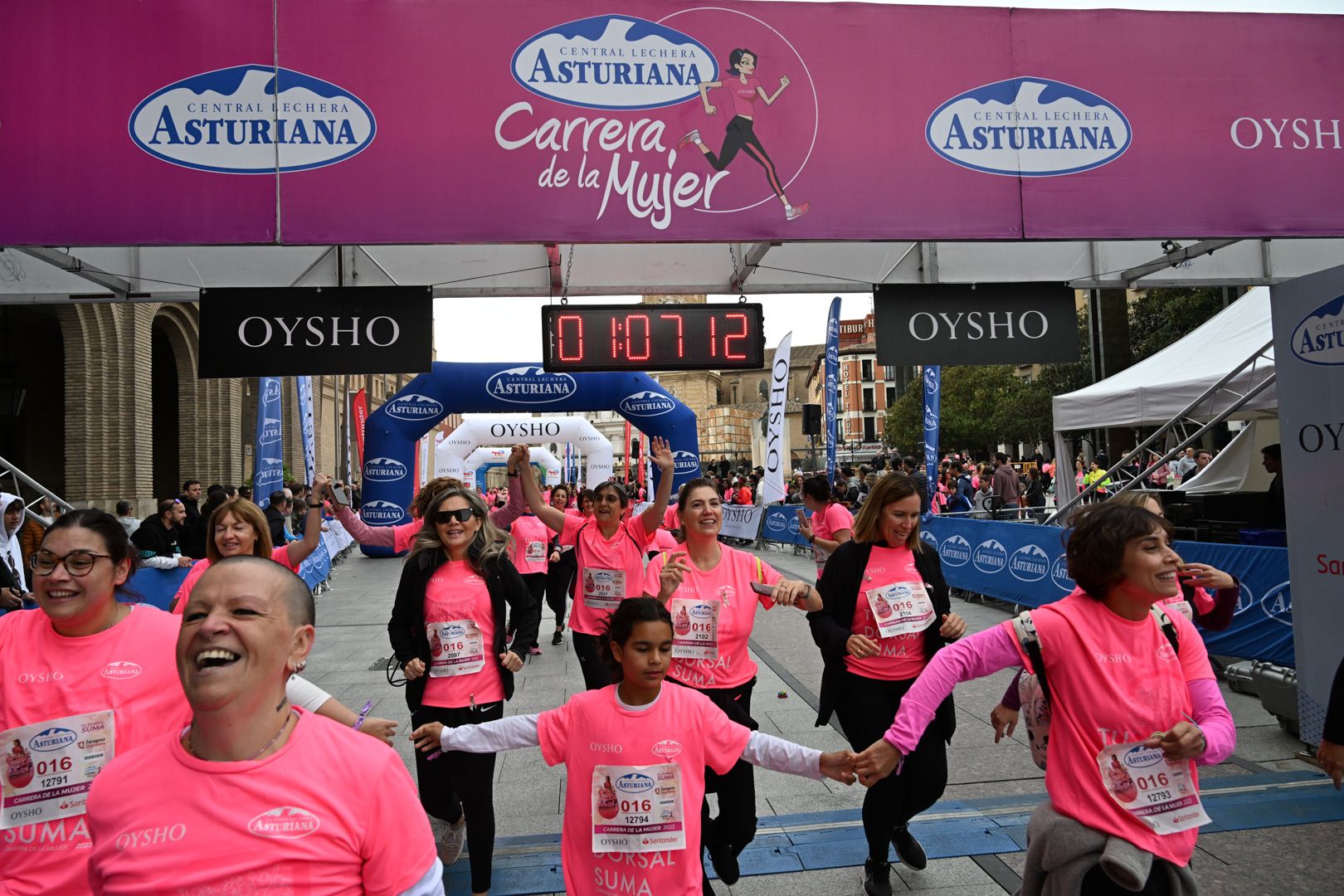 Todas las fotos de la Carrera de la Mujer de Zaragoza 2023. 6857