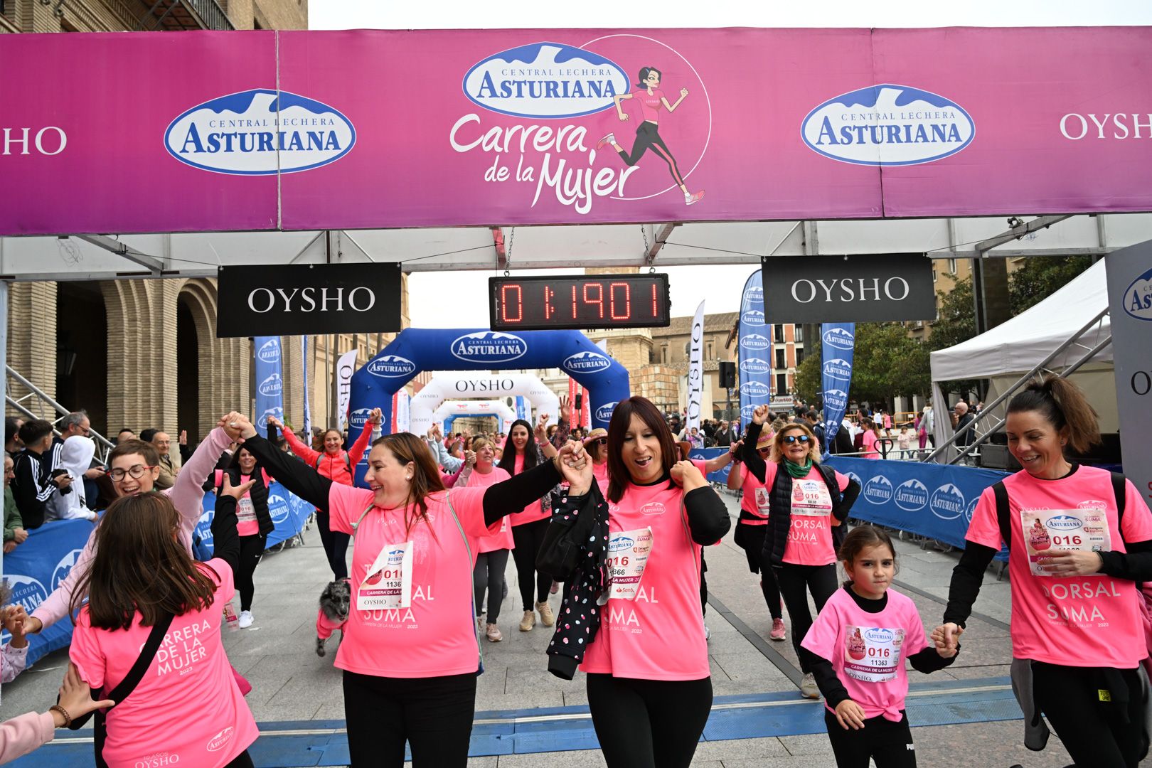 Todas las fotos de la Carrera de la Mujer de Zaragoza 2023. 7832